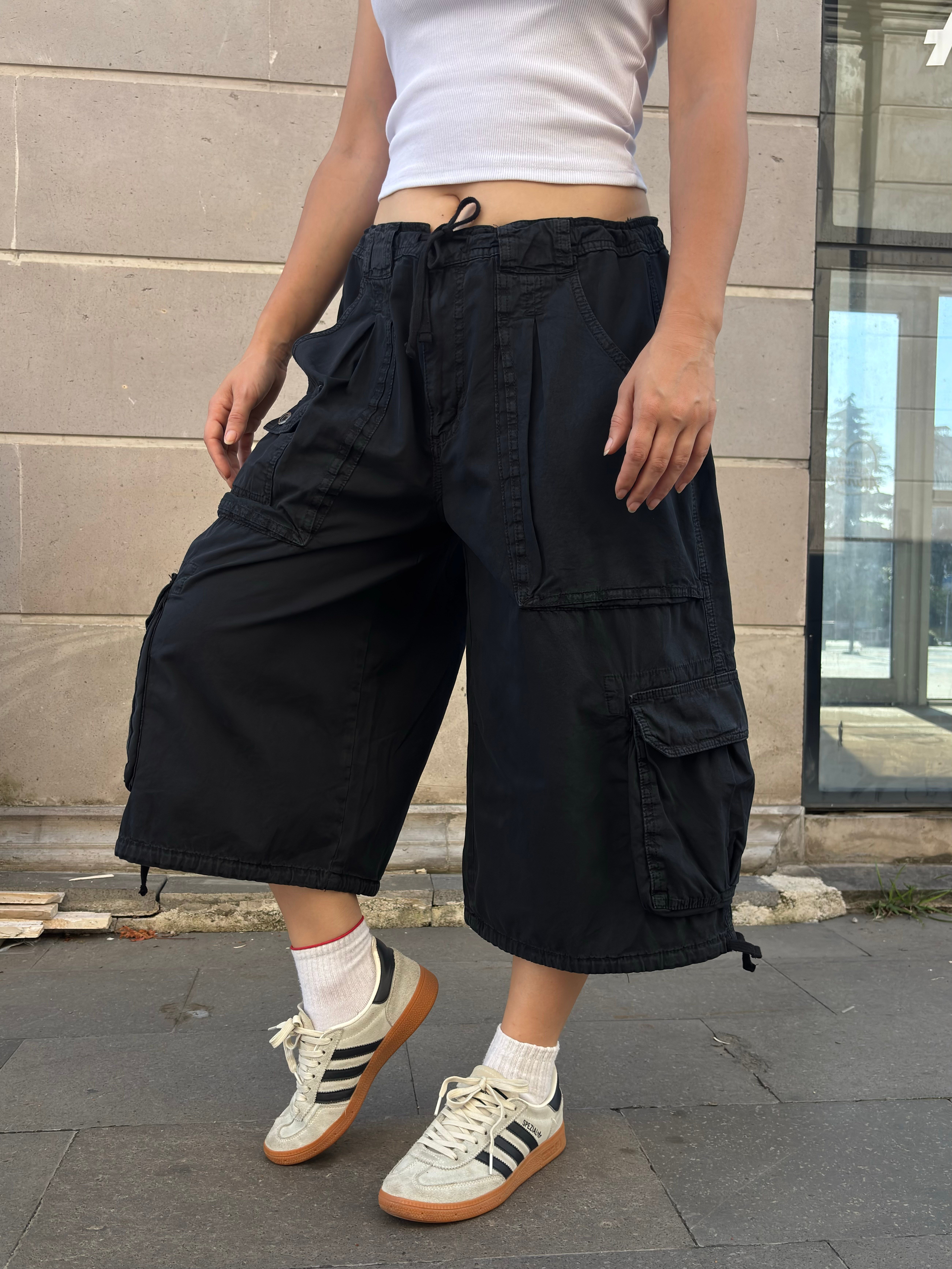 Black Skate Diego Cargo Jorts