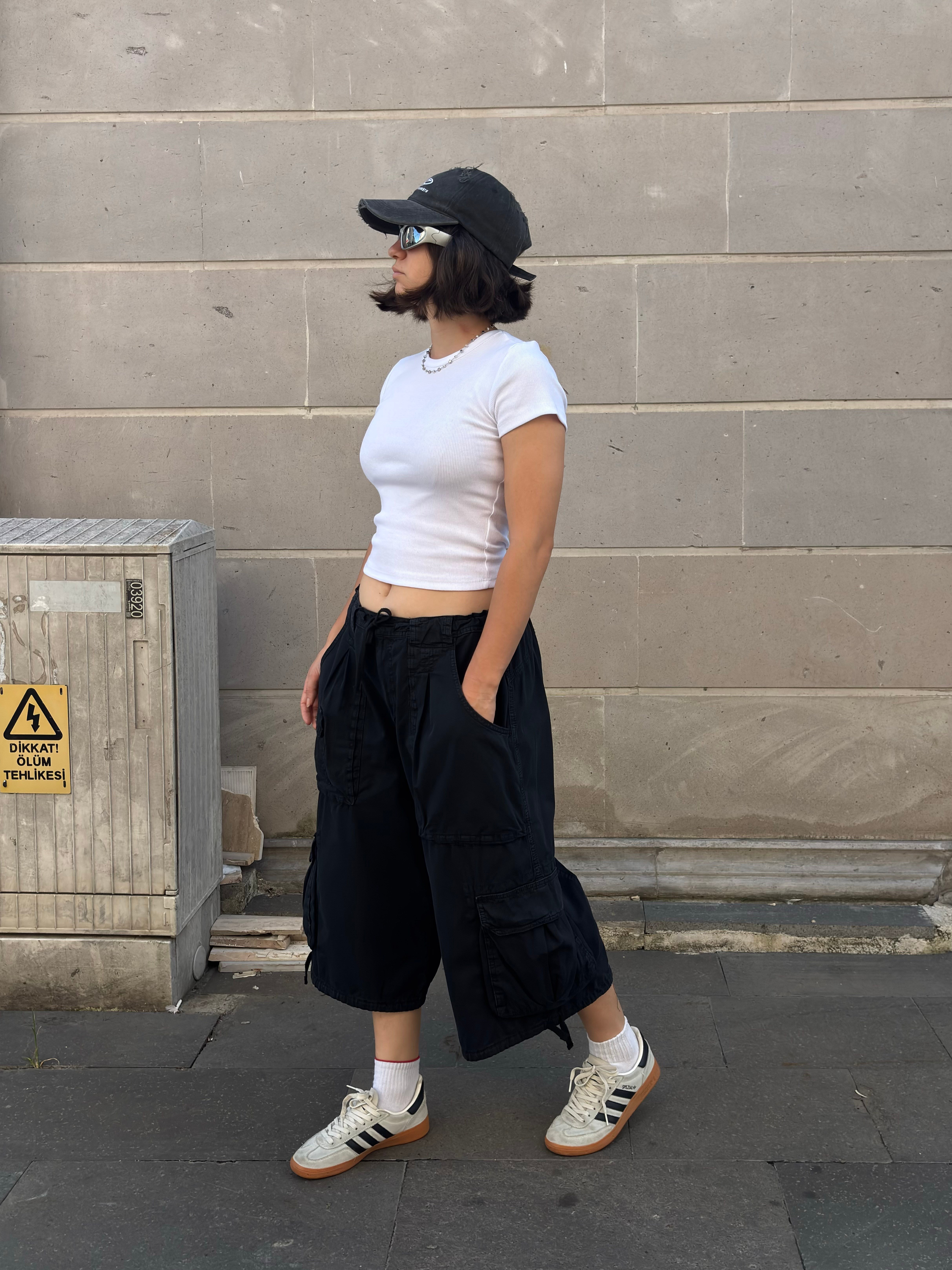 Black Skate Diego Cargo Jorts