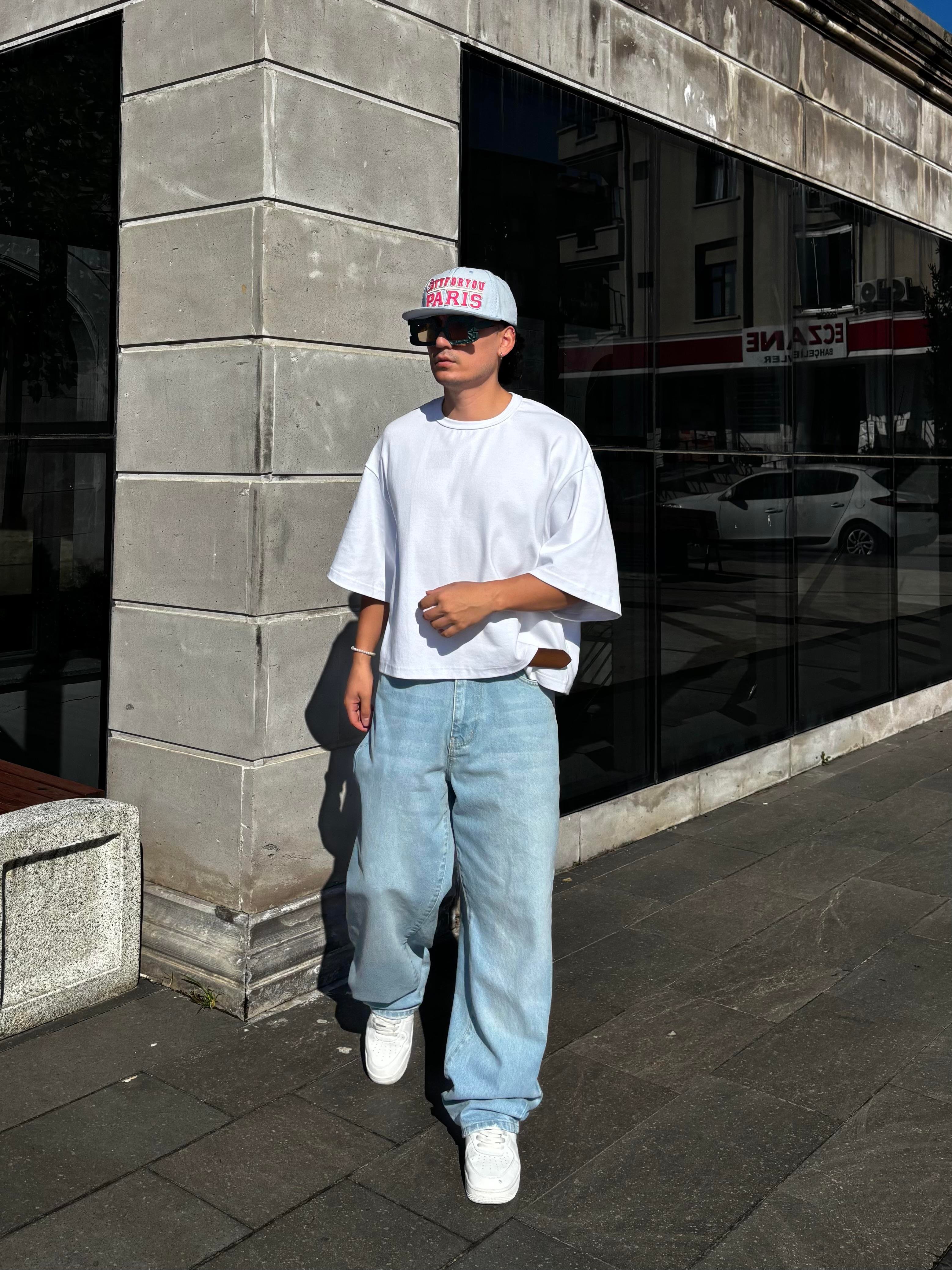 Blue Bleach Denim Baggy Jean