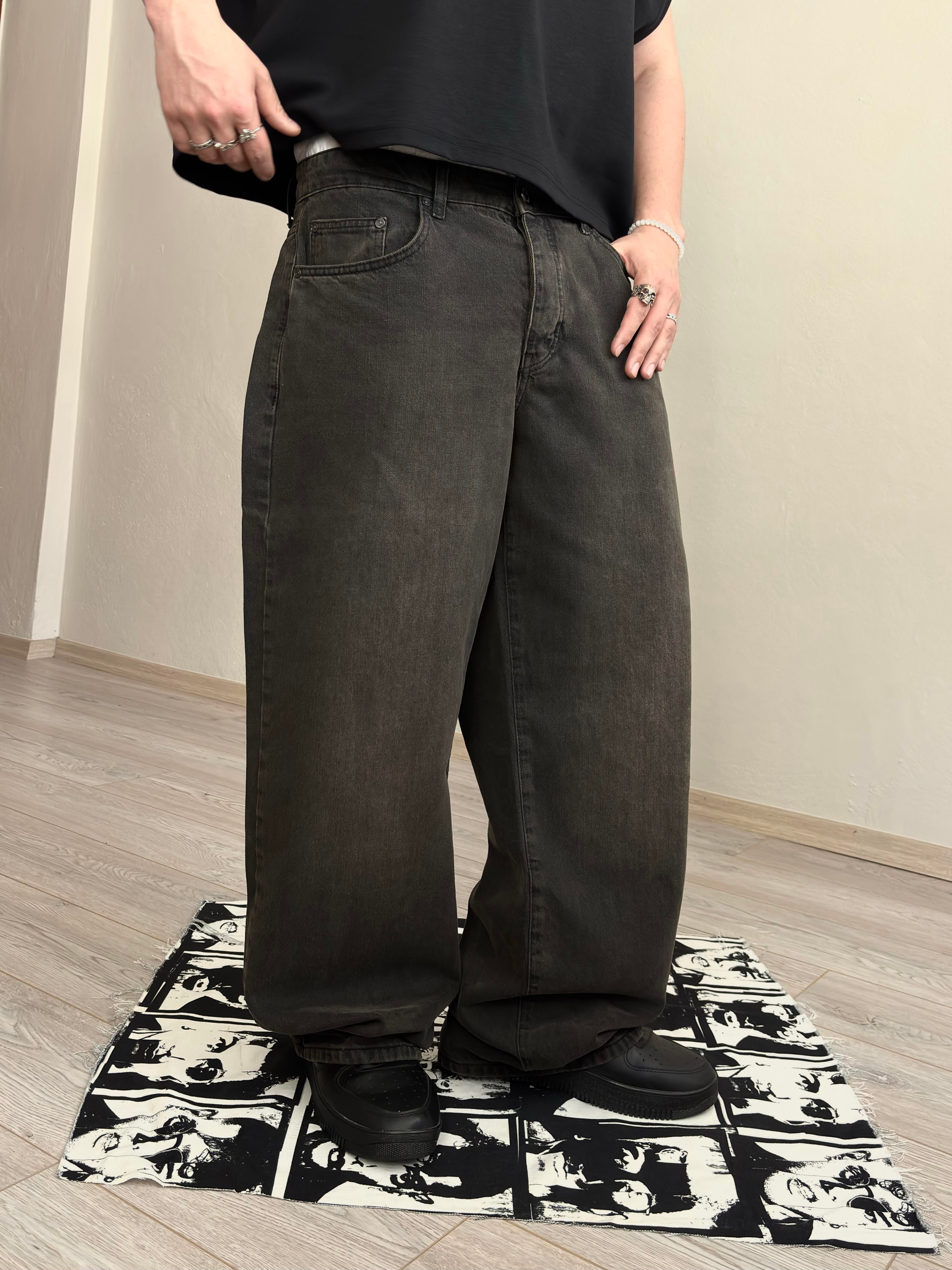 Brown Boxer Waistband Baggy Jean