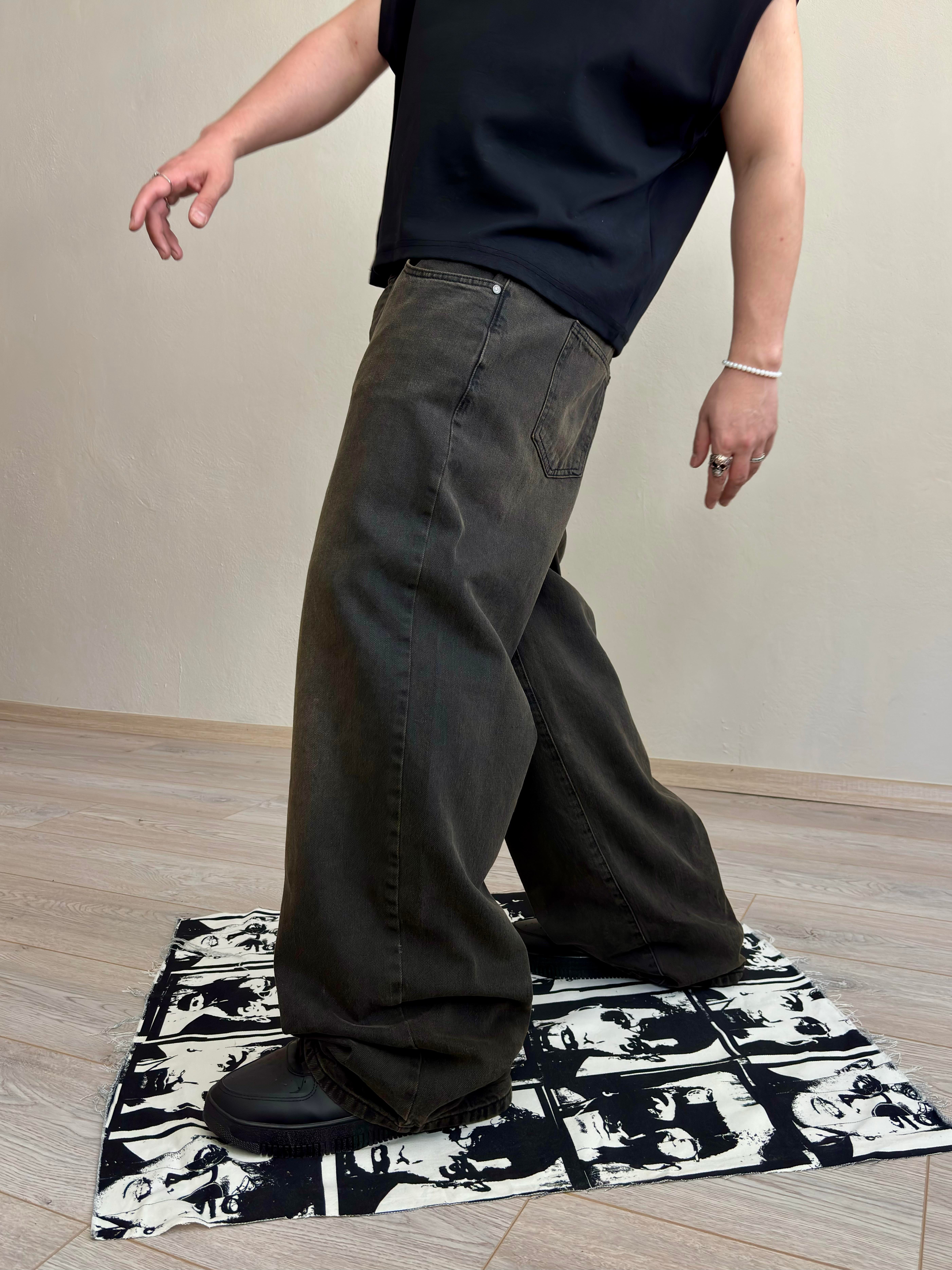 Brown Boxer Waistband Baggy Jean