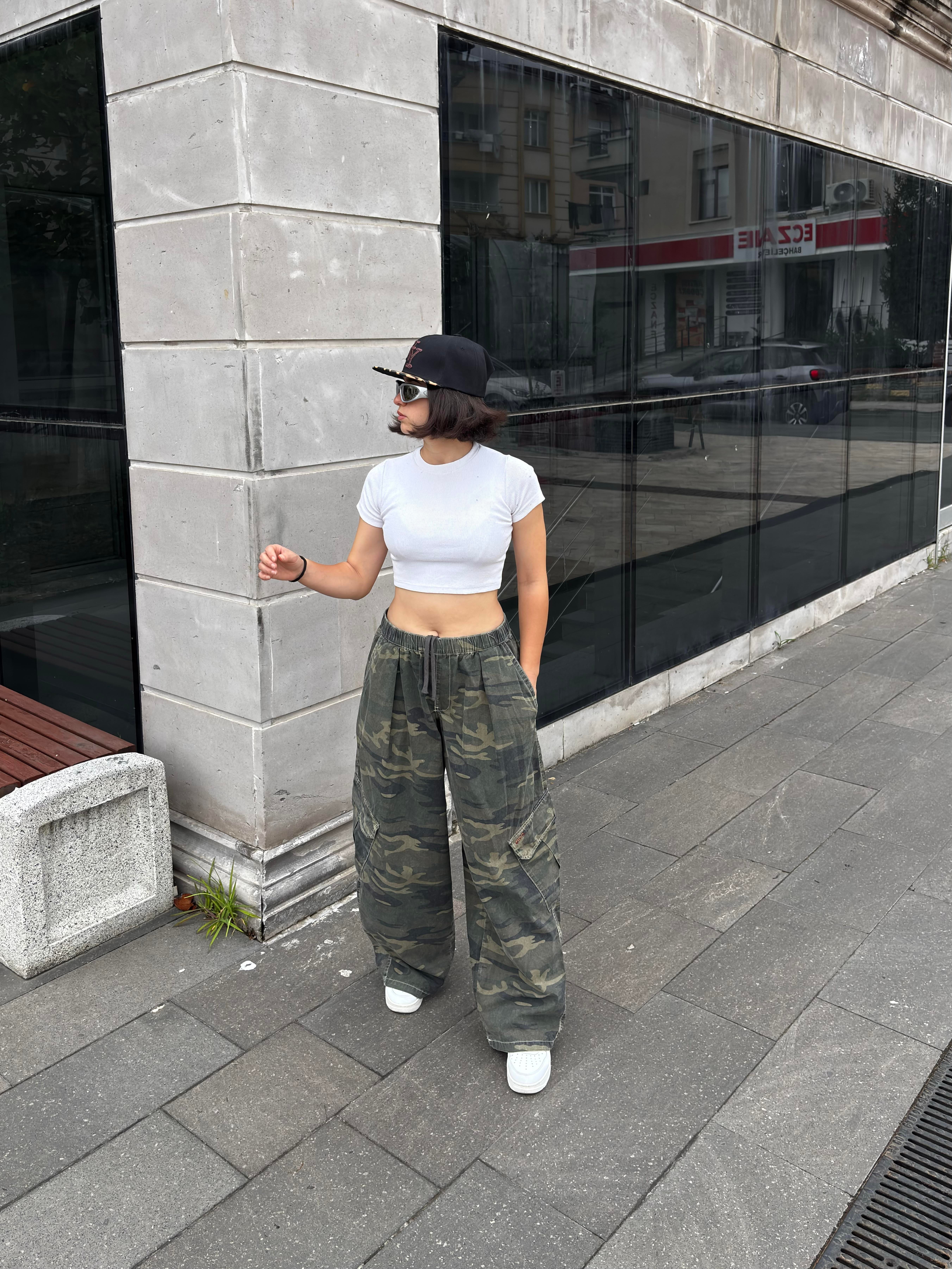 Camo Bobbi Pull-On Baggy Pant
