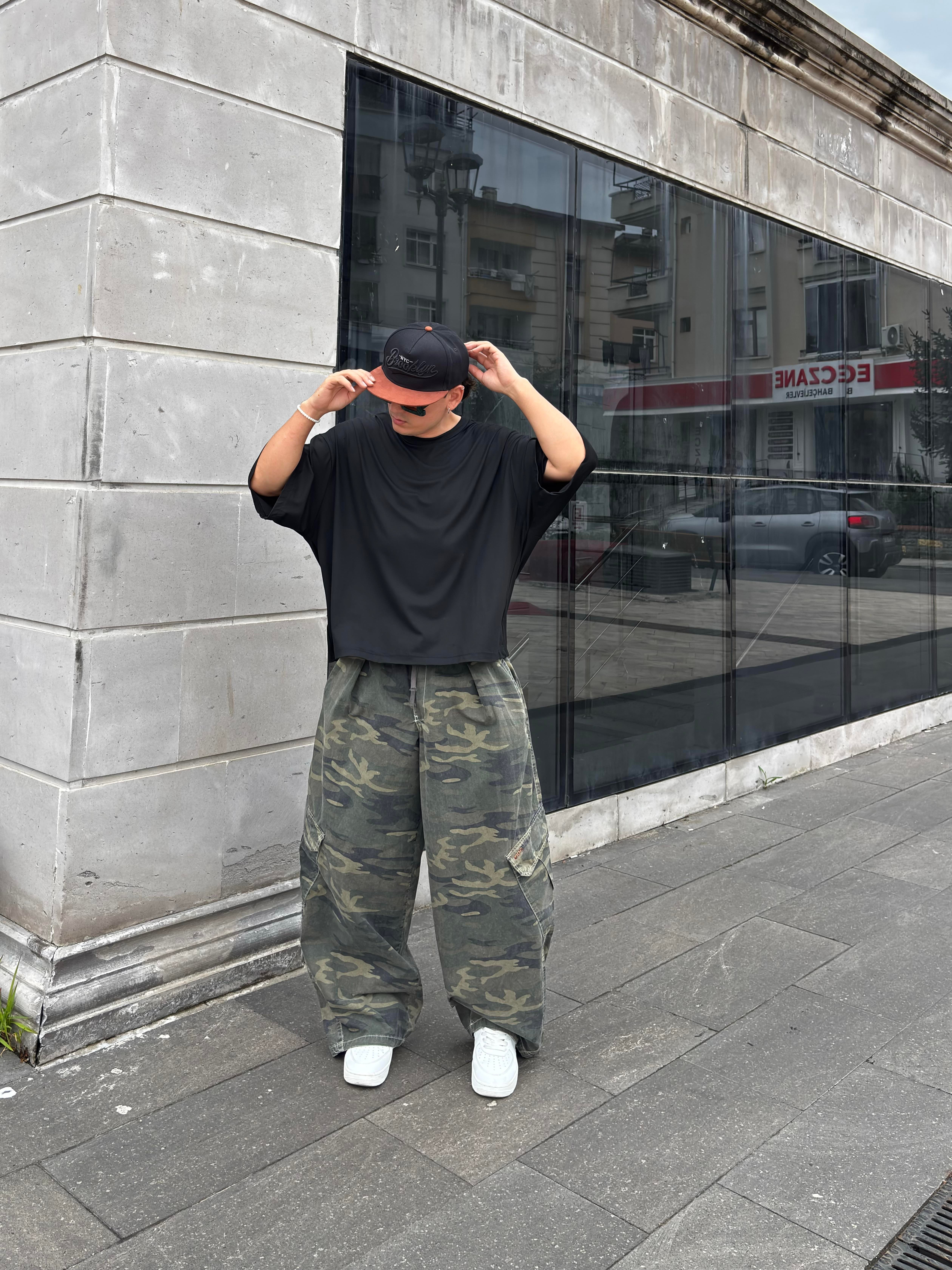 Camo Bobbi Pull-On Baggy Pant