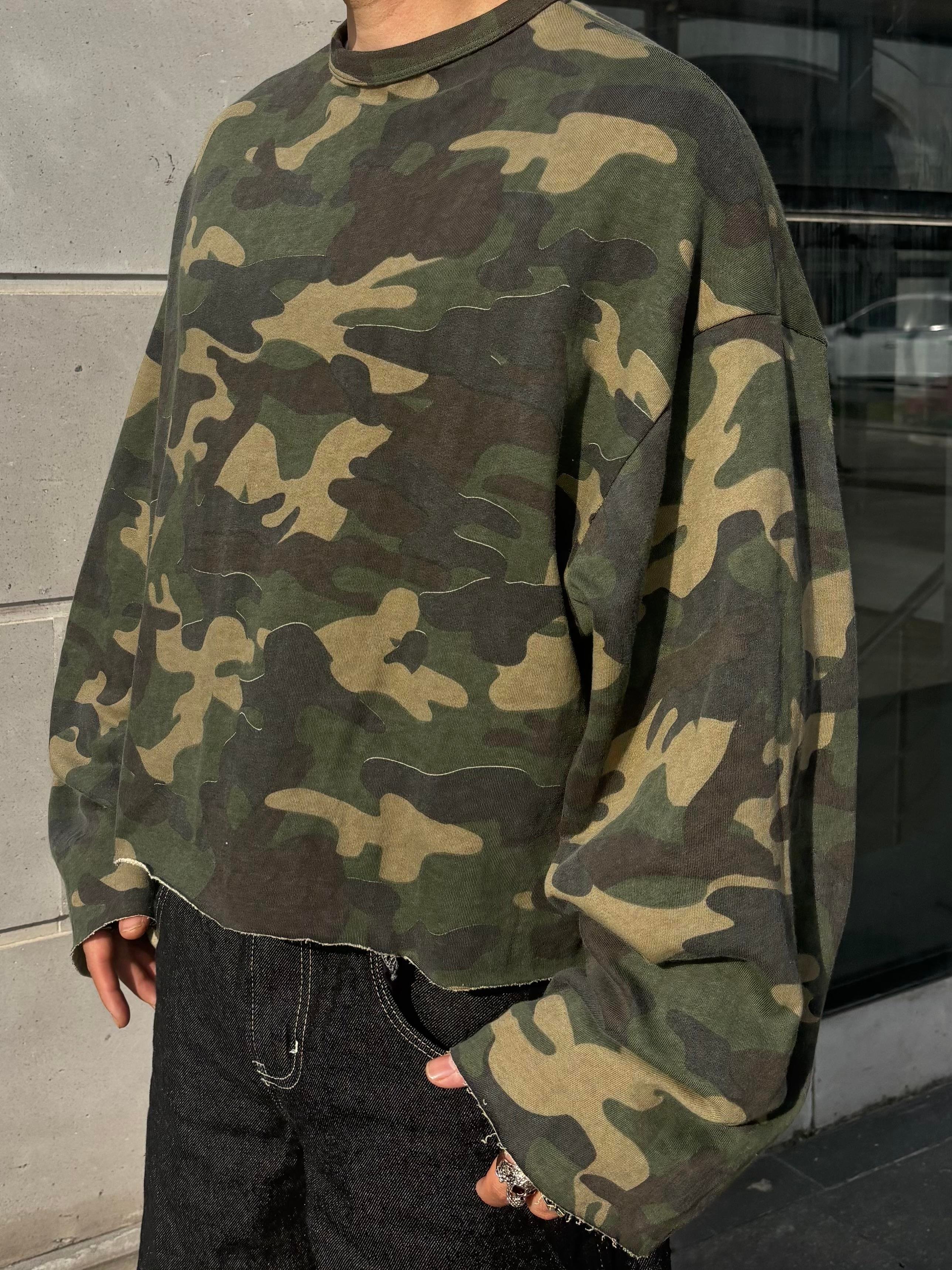 Camouflage Autumn Boxy Fit Cut-Off Sweatshirt