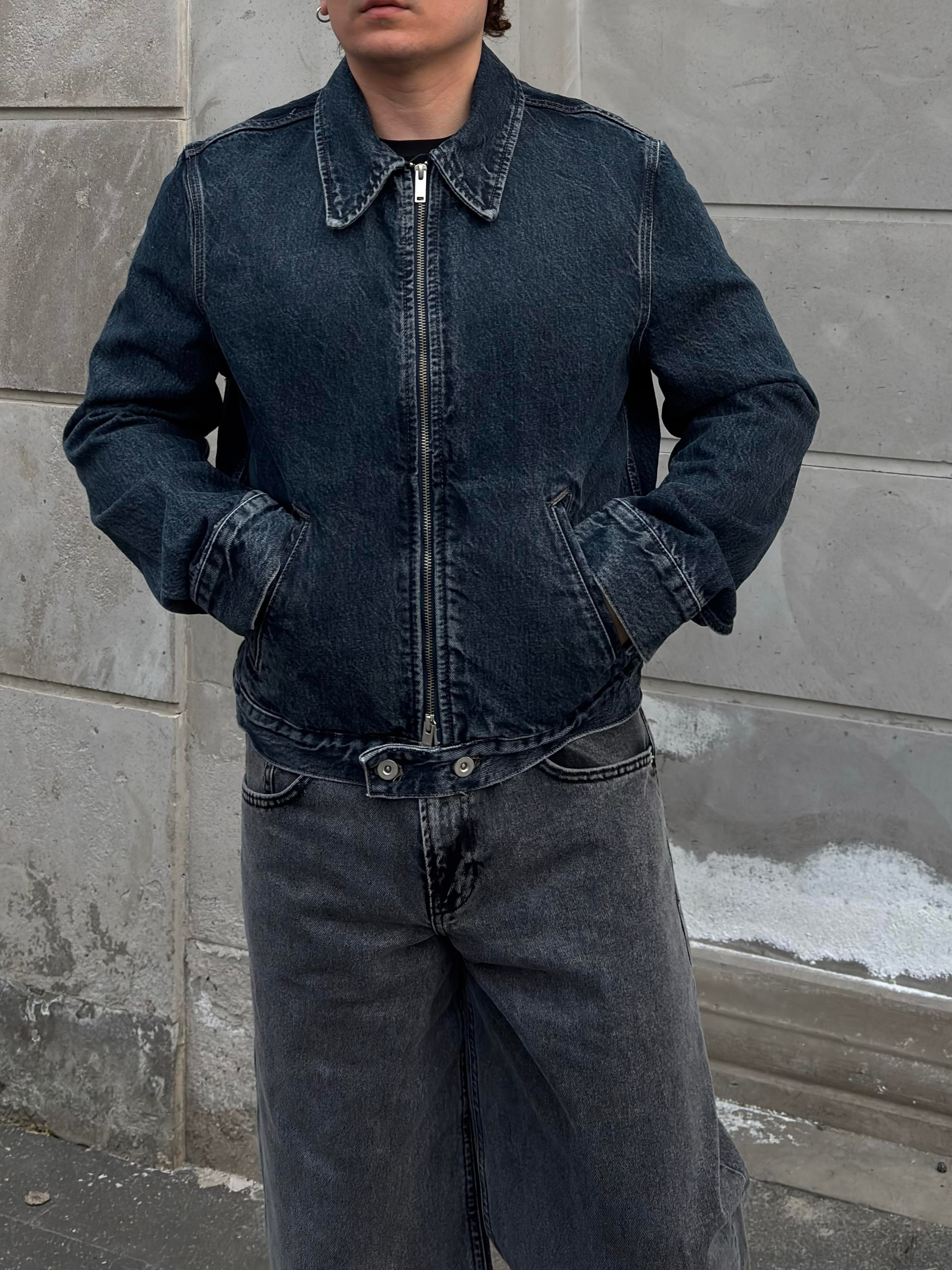 Classic Fit Zip-Up Denim Jacket
