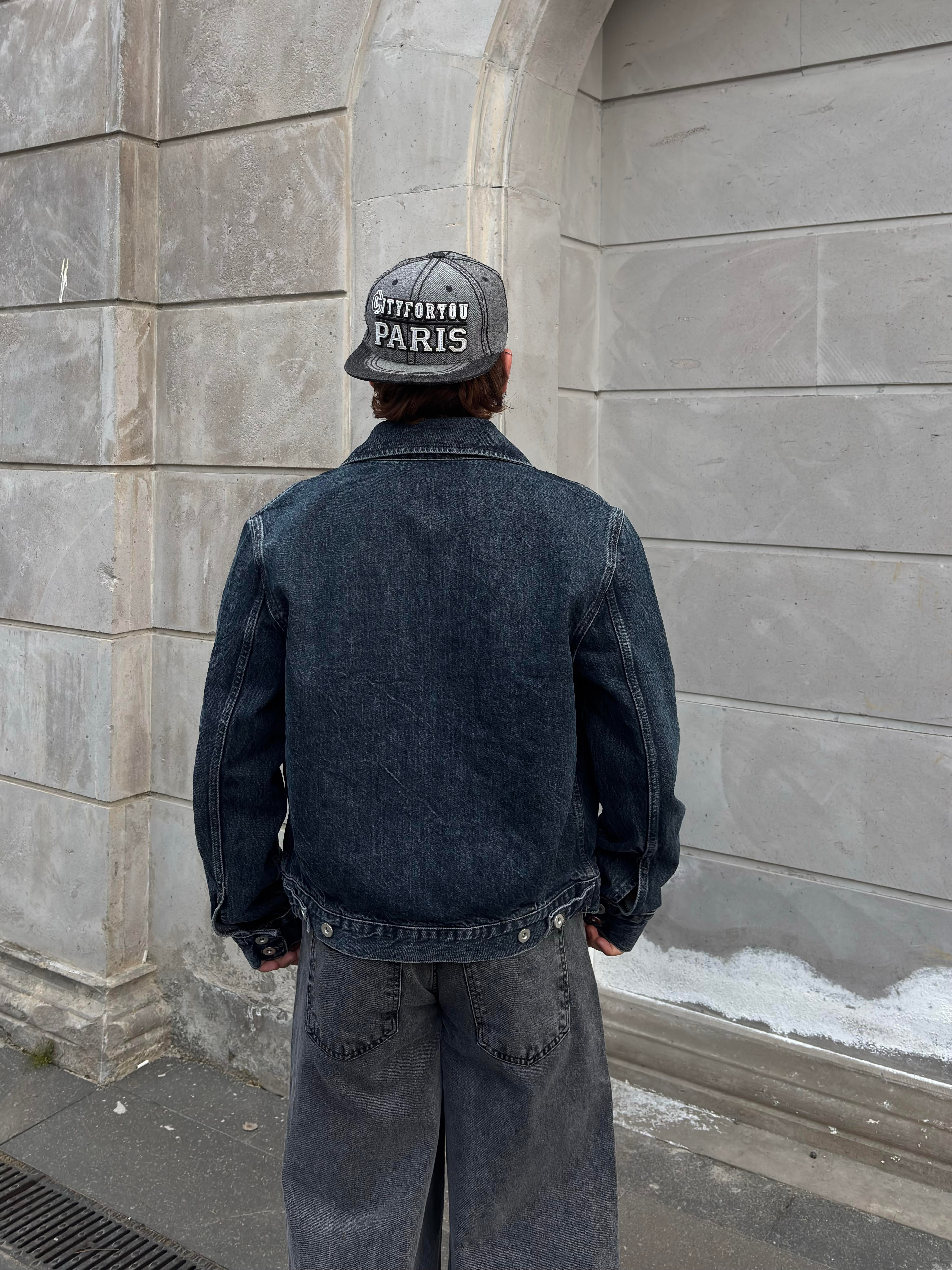 Classic Fit Zip-Up Denim Jacket