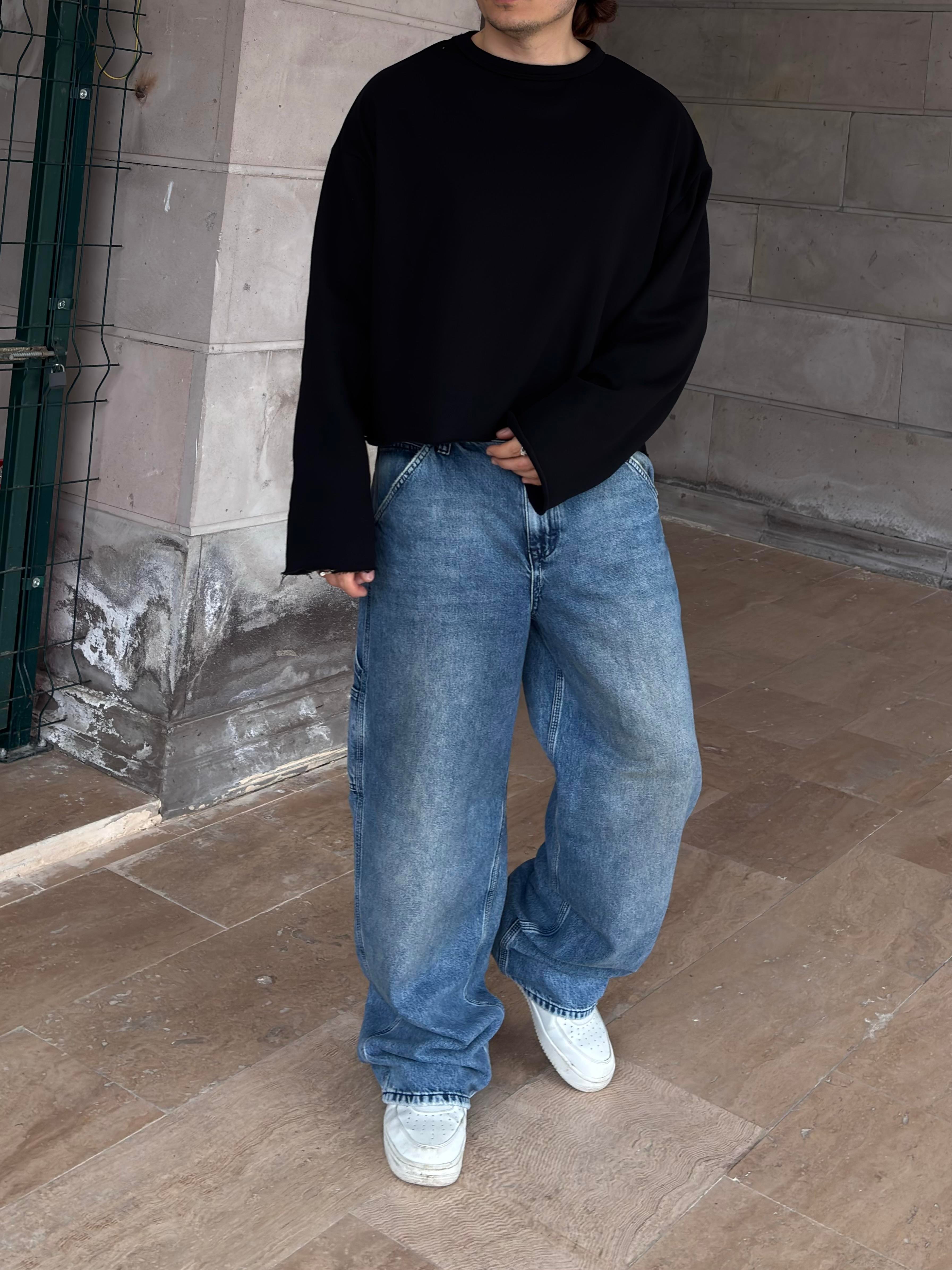 Denim Light-Wash Carperter Jeans
