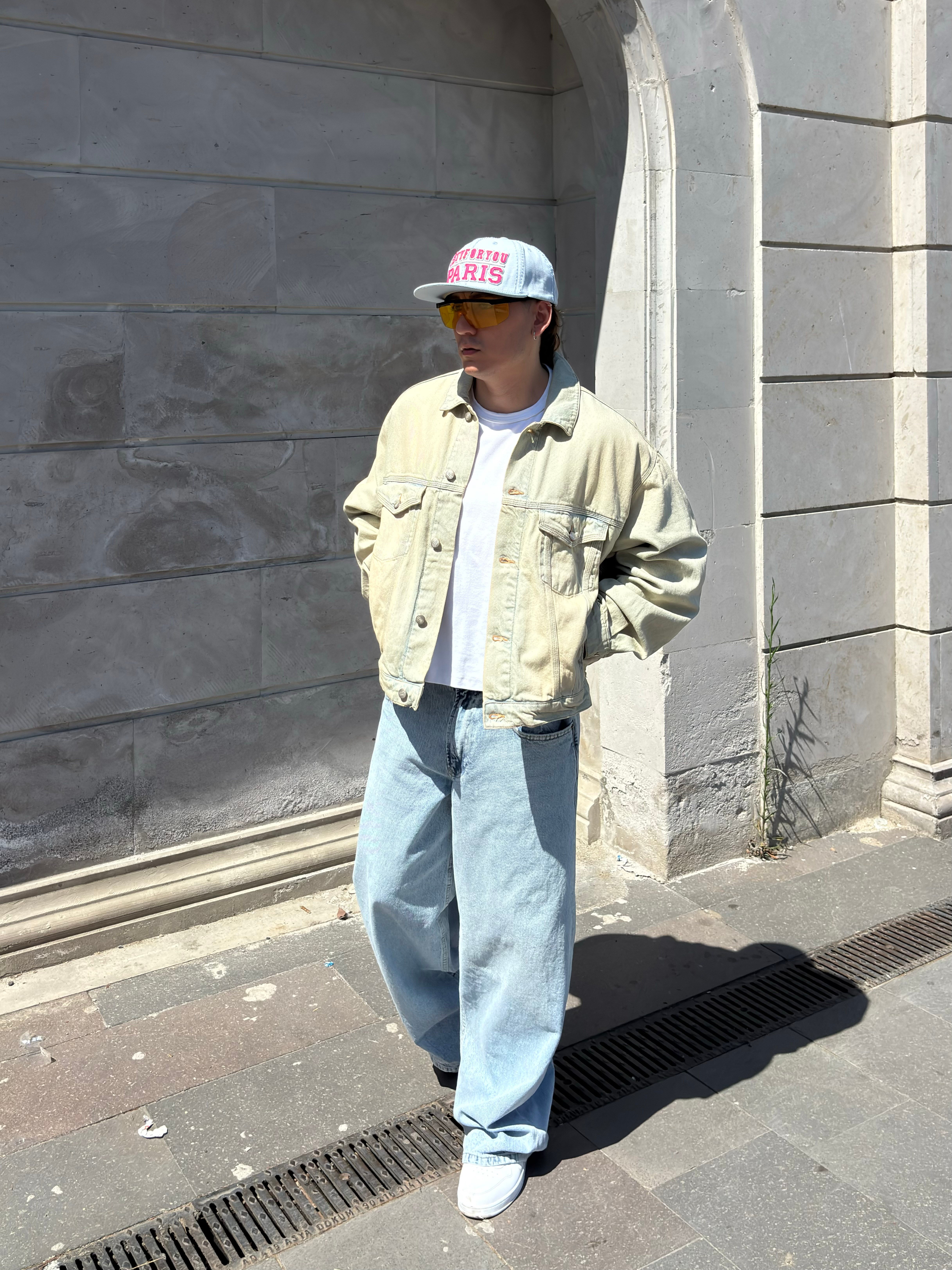 Dust Fade Cropped Denim Jacket