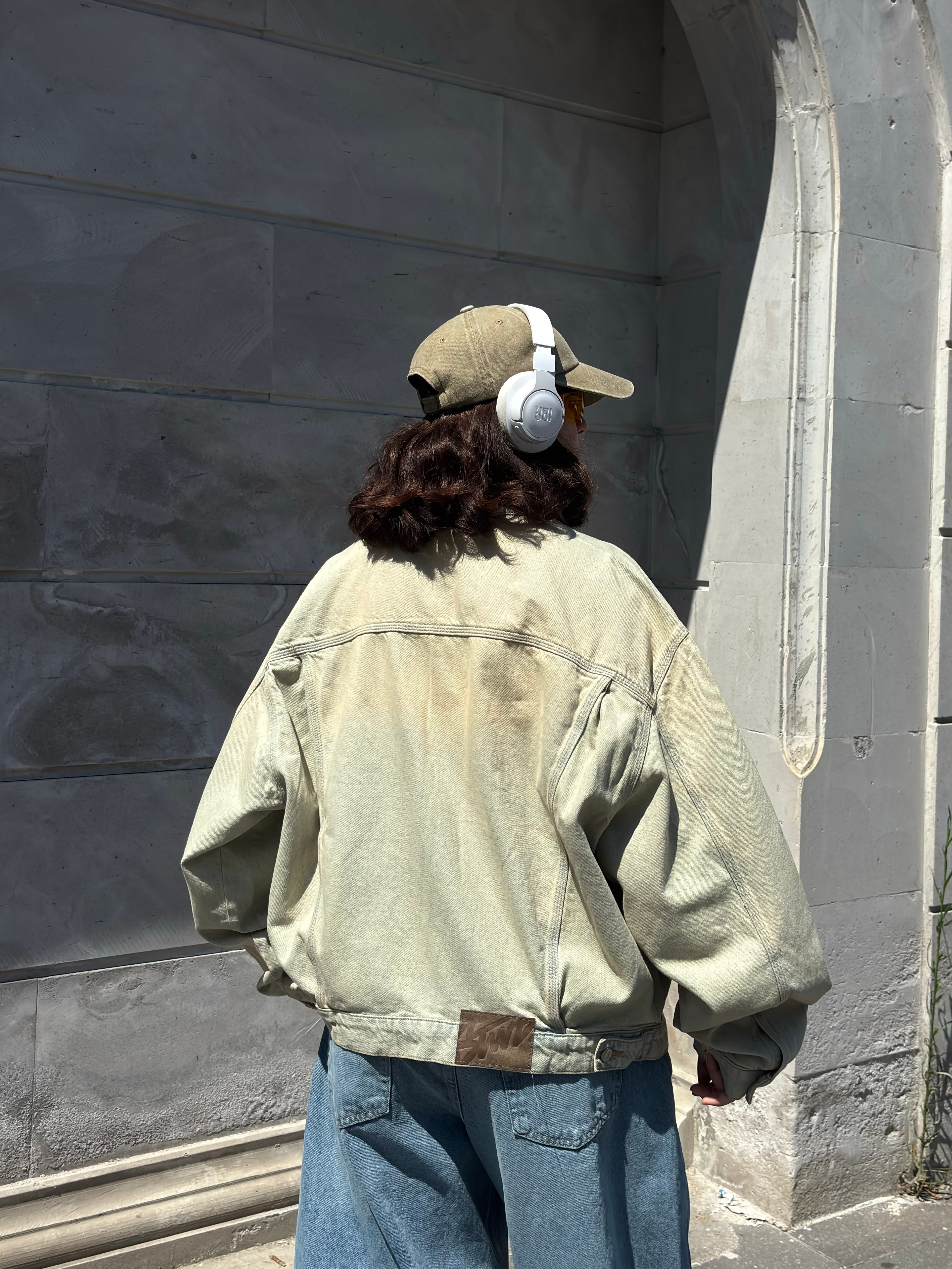 Dust Fade Cropped Denim Jacket