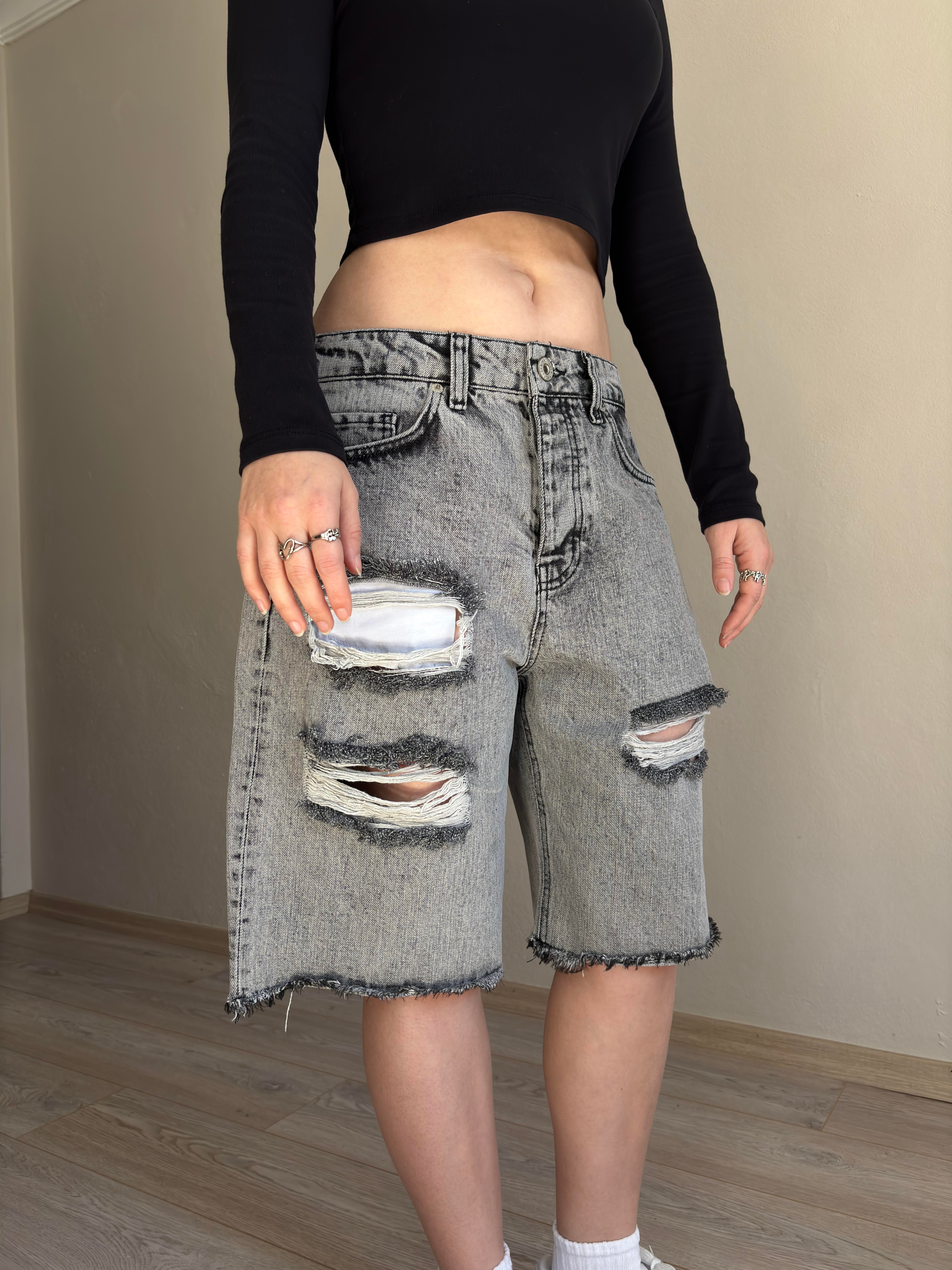 Füme Ton Yırtık Detay Denim Şort