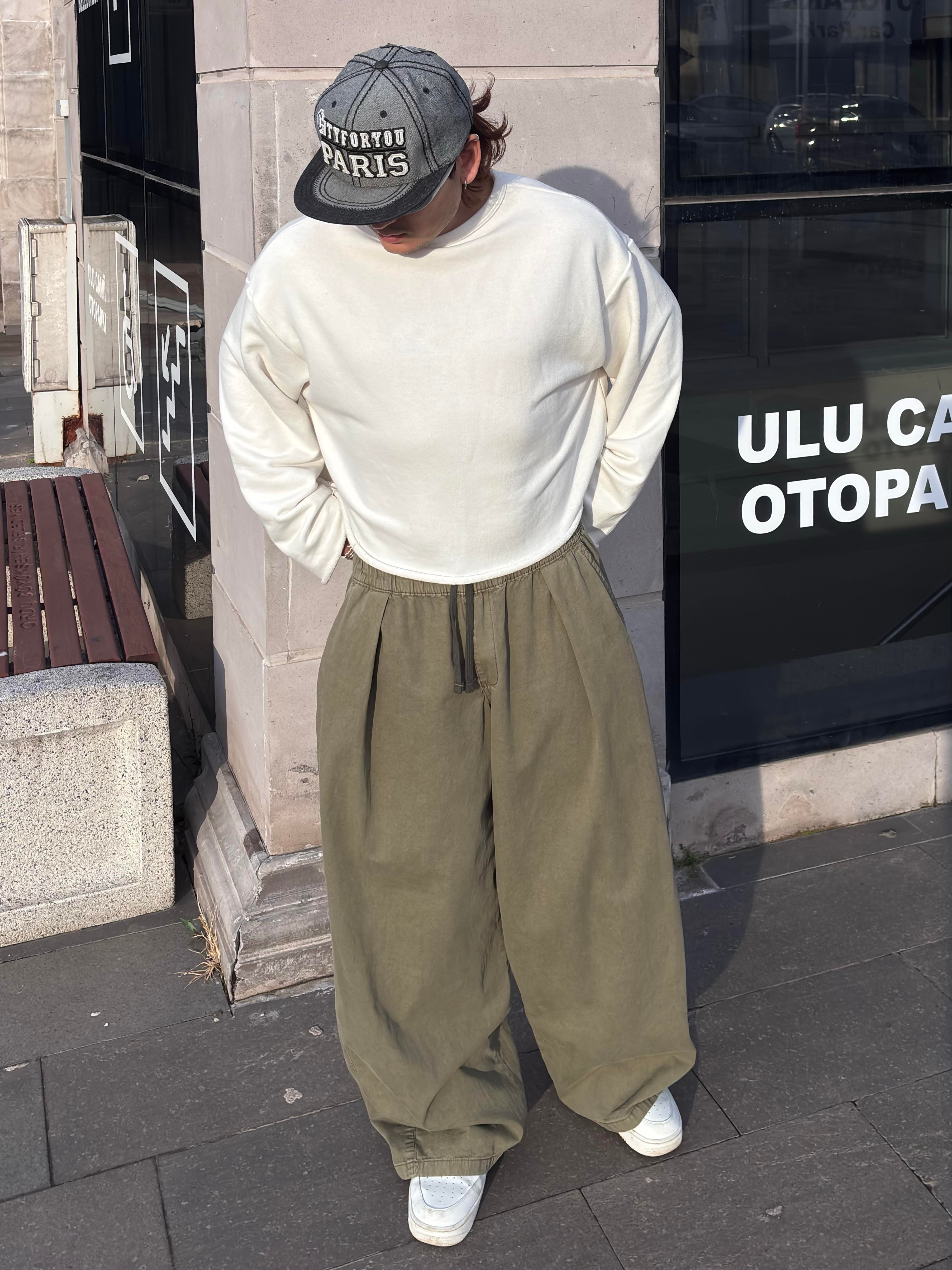 Green Tone Bobbi Baggy Pants