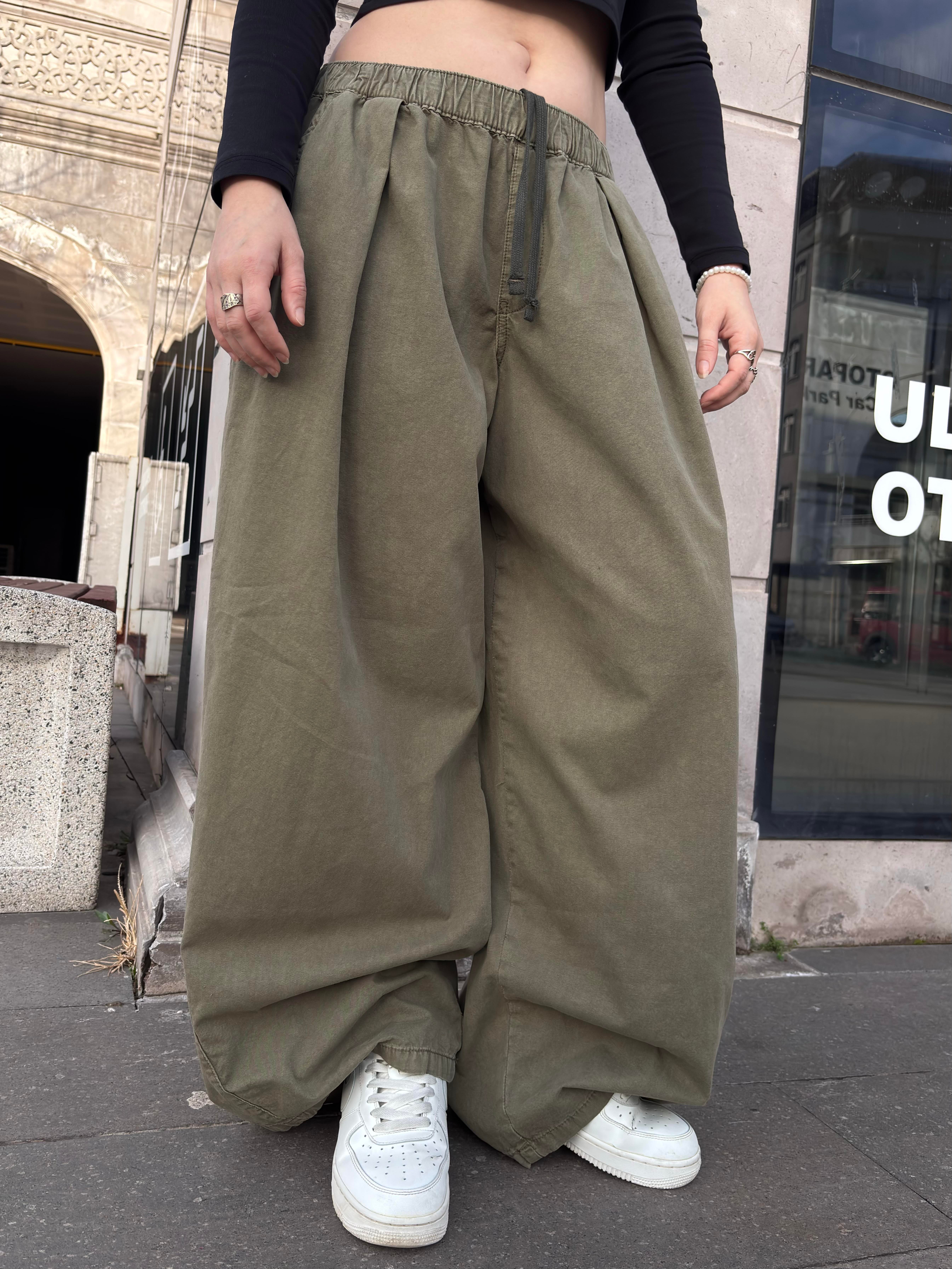 Green Tone Bobbi Baggy Pants