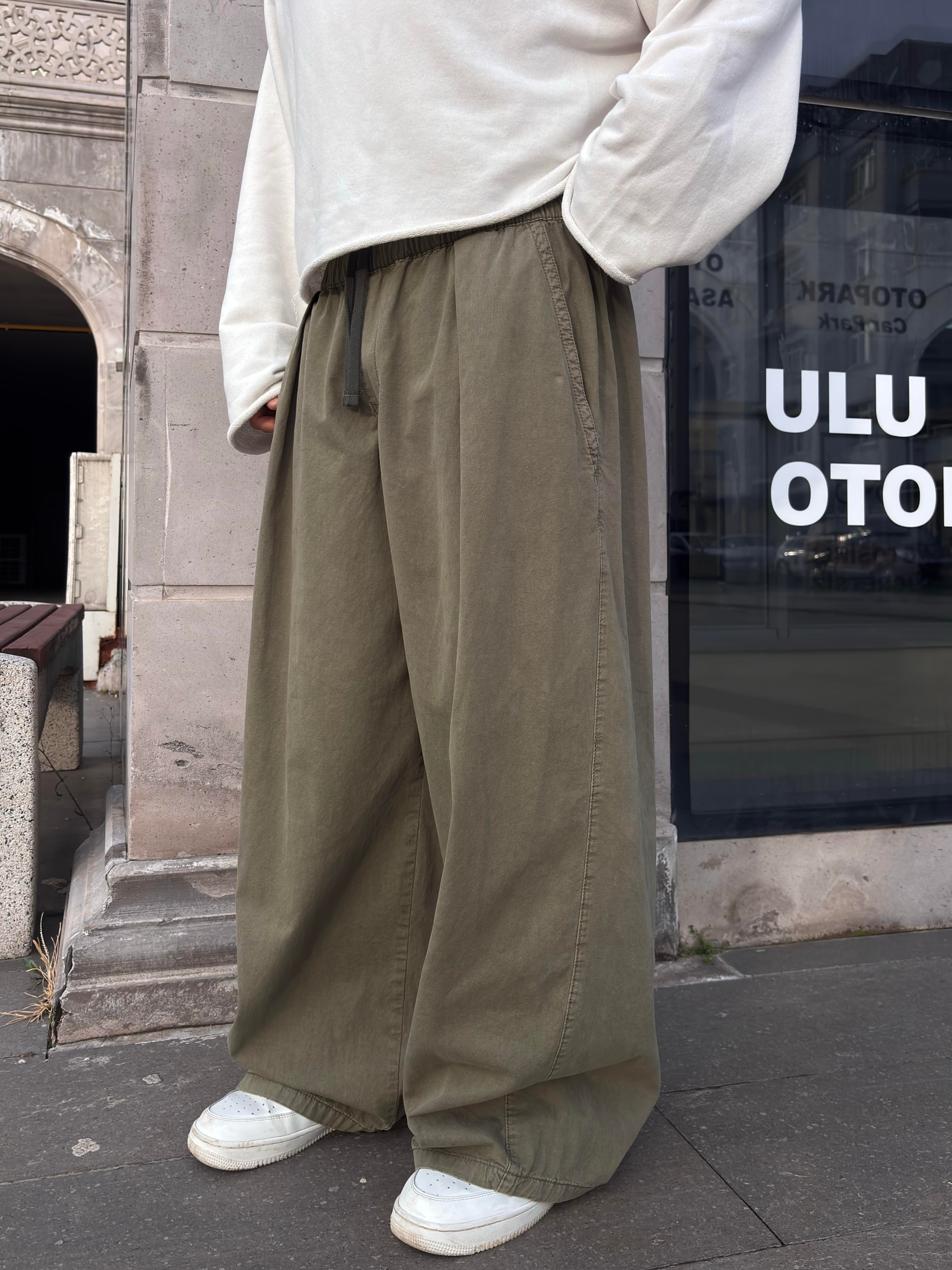 Green Tone Bobbi Baggy Pants