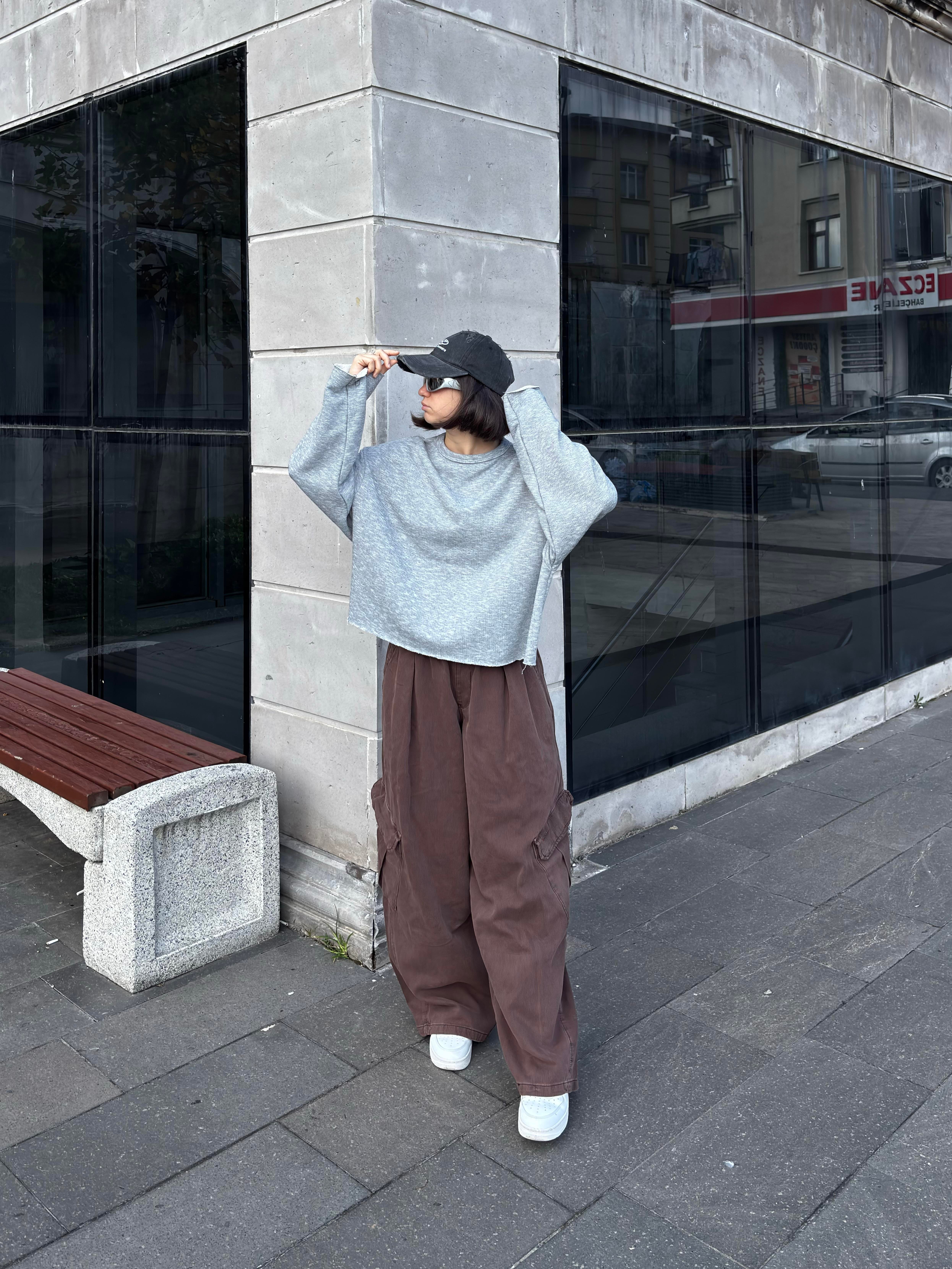 Grey Boxy Fit Cut-Off Sweatshirt