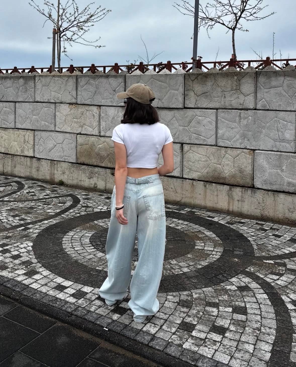 Ice Blue Logan Cinch Back Boyfriend Jeans