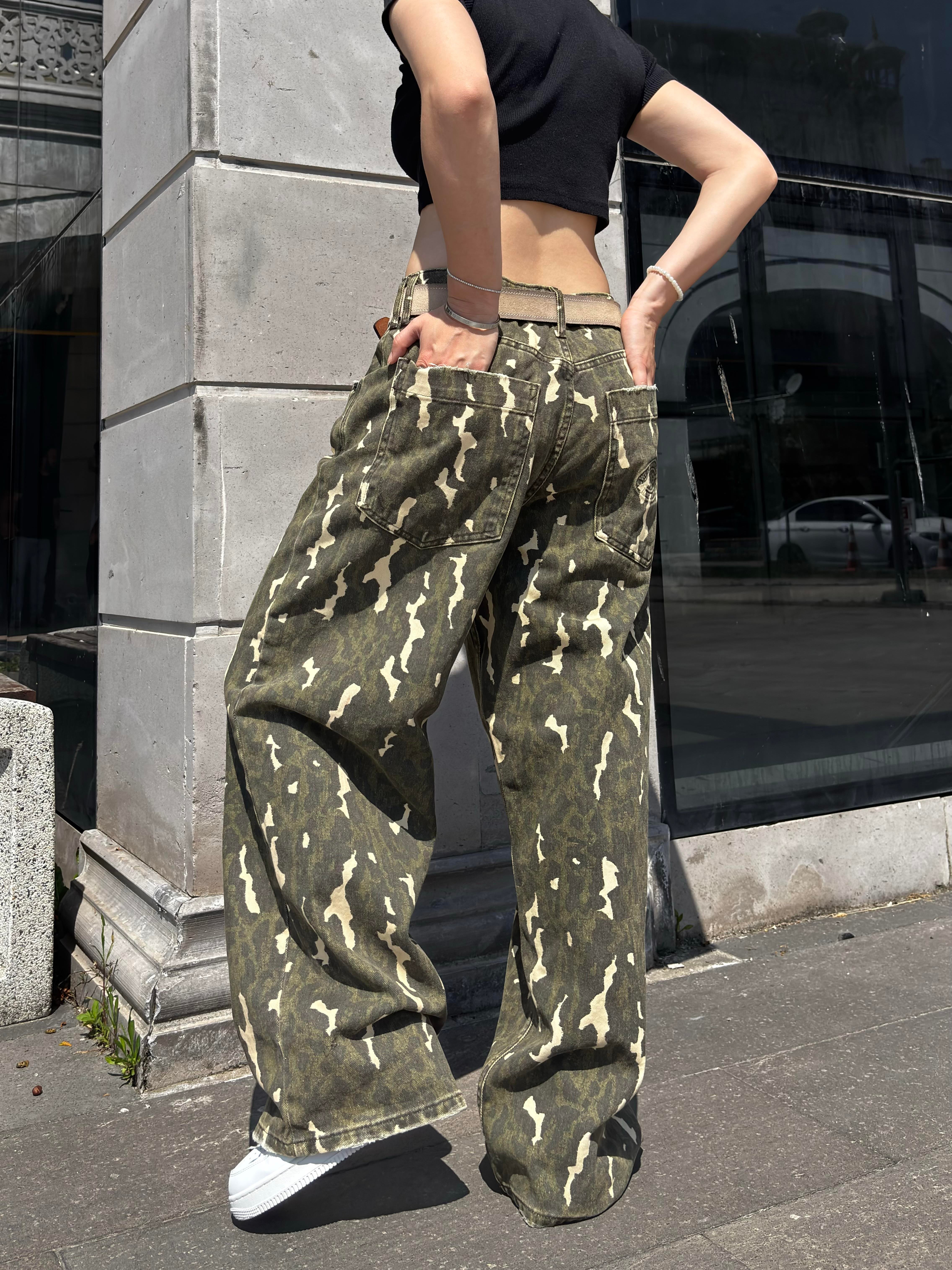 Jaya Animal Camo Pants