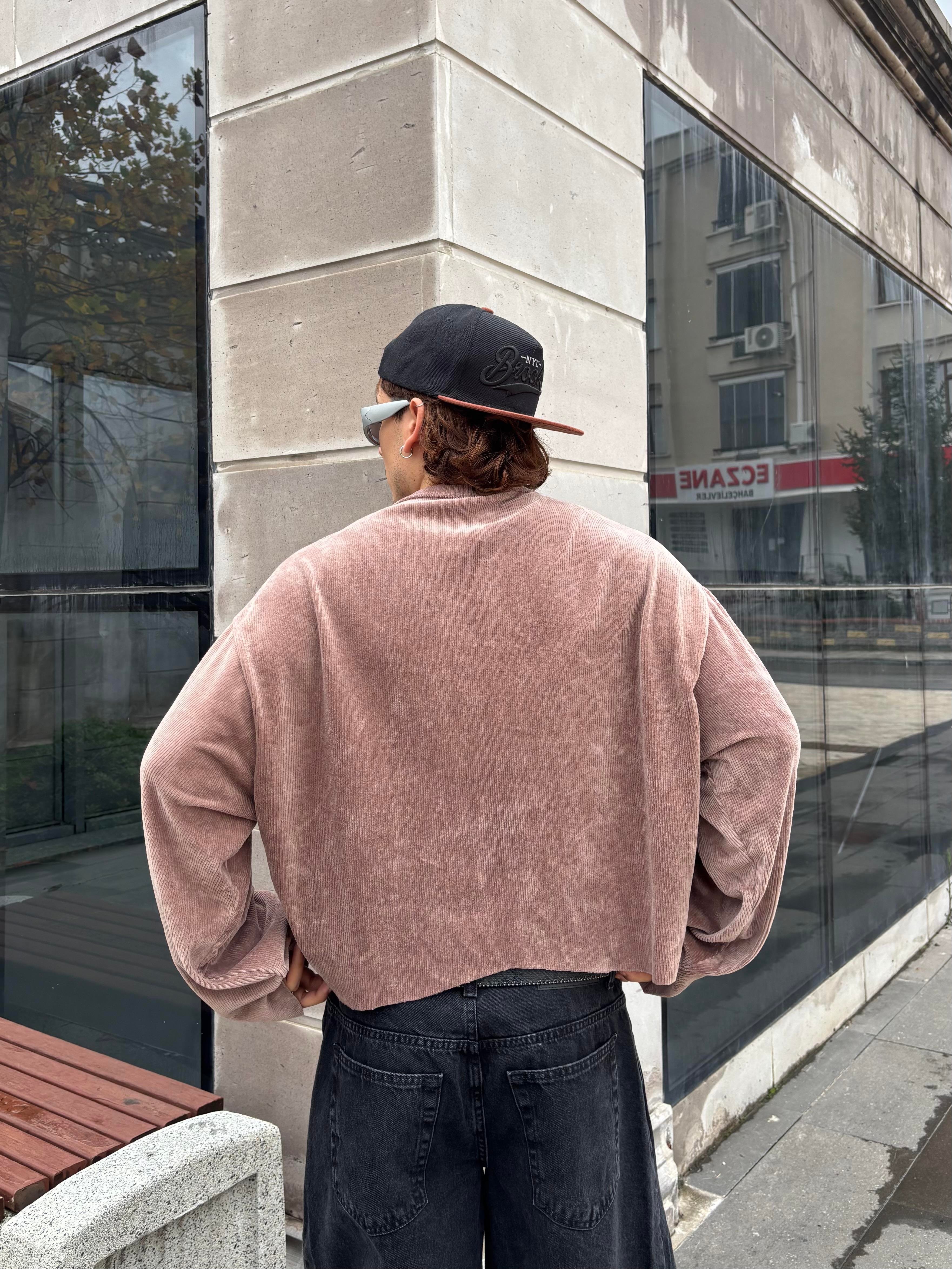 Kadife Boxy Fit Cut-Off Sweatshirt