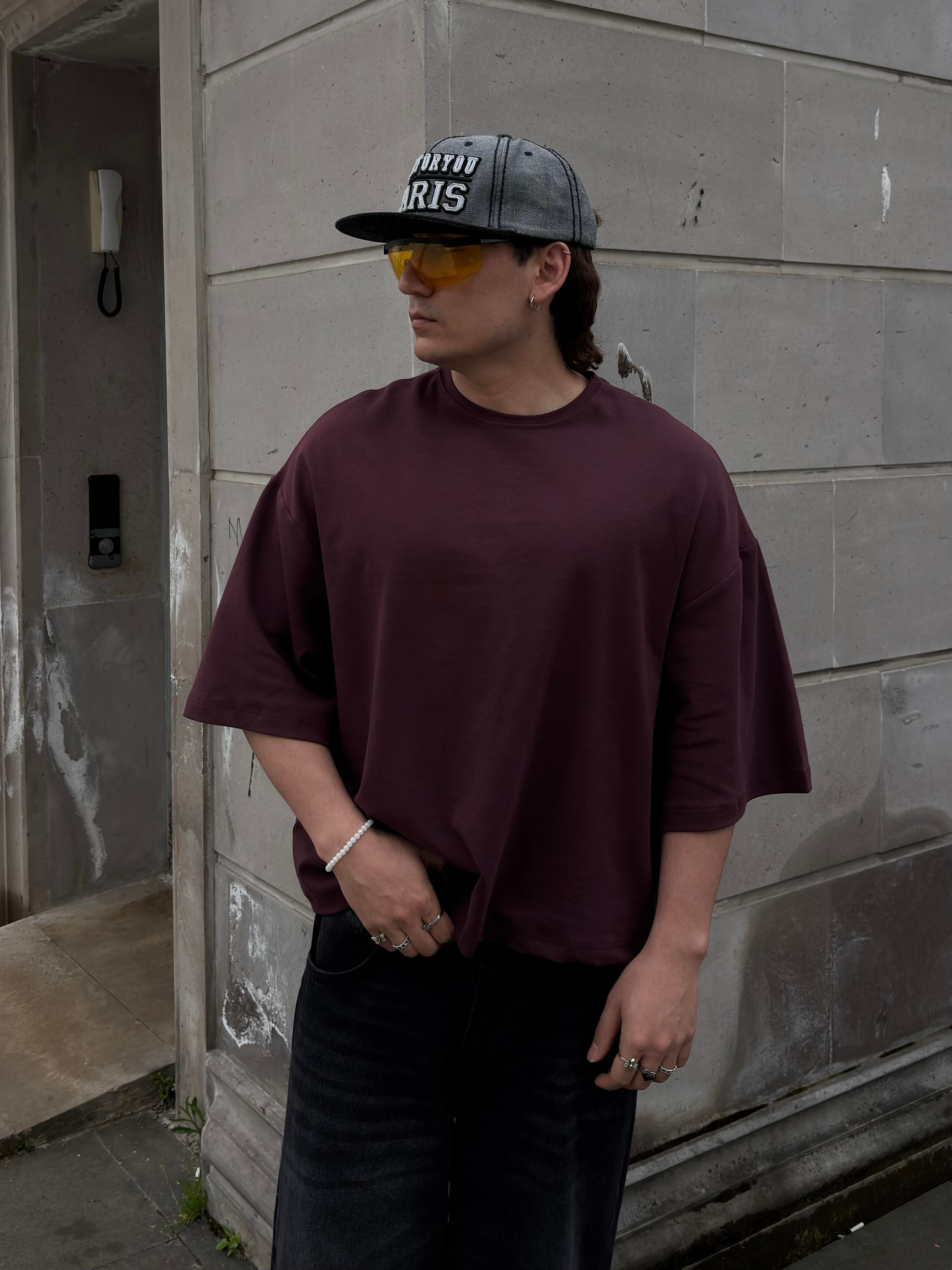 MW Premium Special Oversized Bordeaux T-shirt