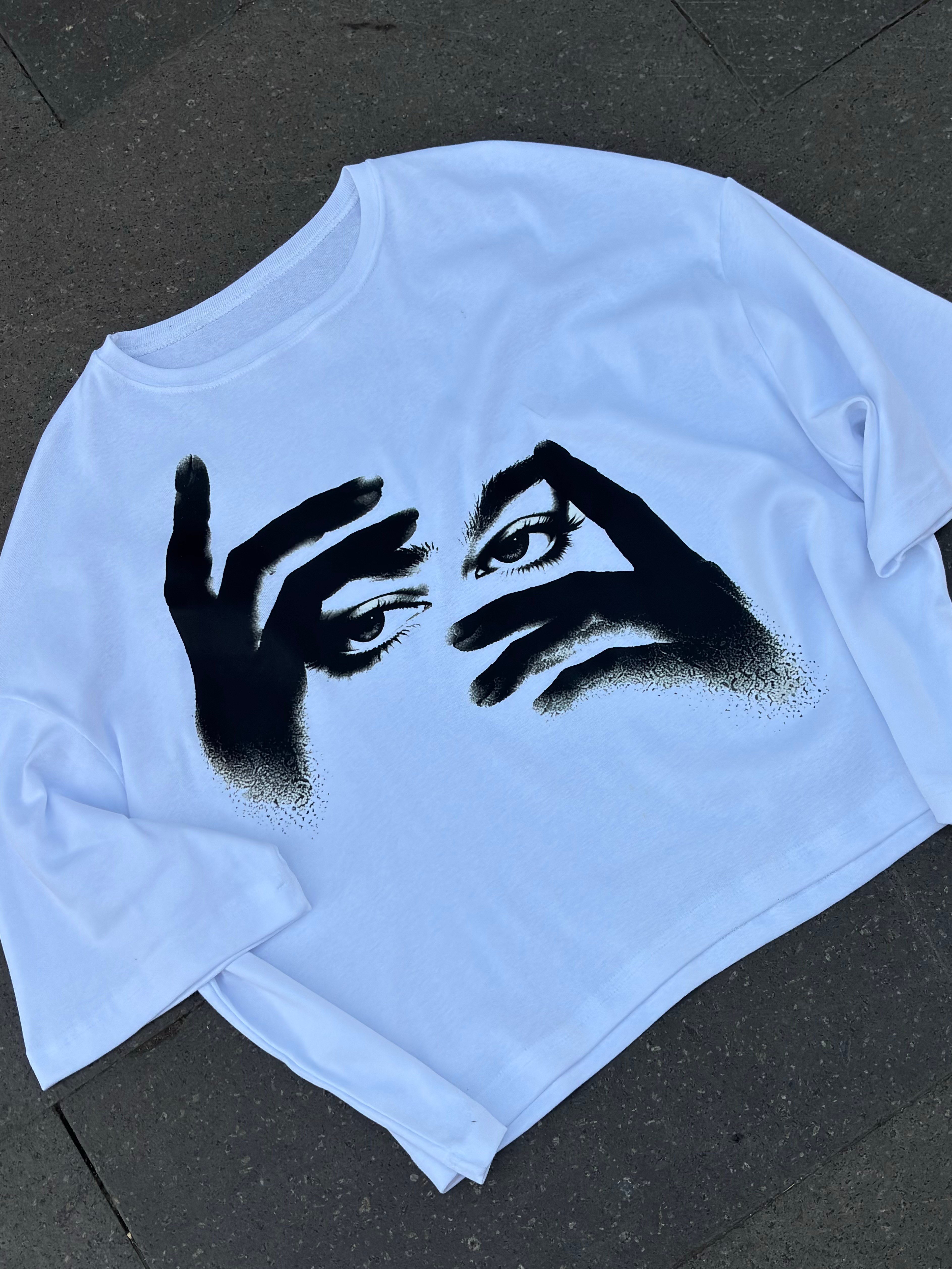 MW Premium Special Oversized Veil Eyes T-shirt