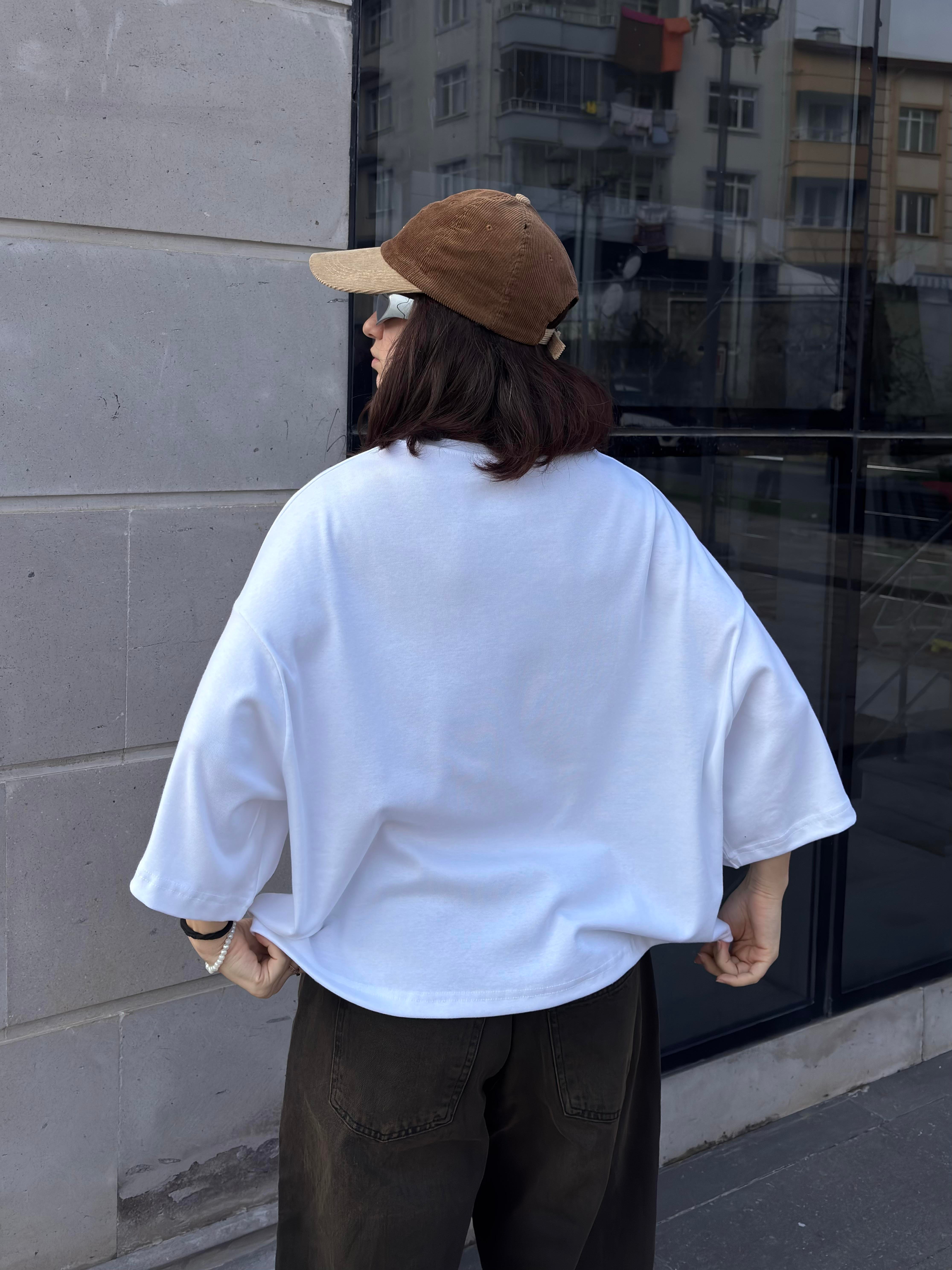 MW Premium Special Structure Oversized White T-shirt