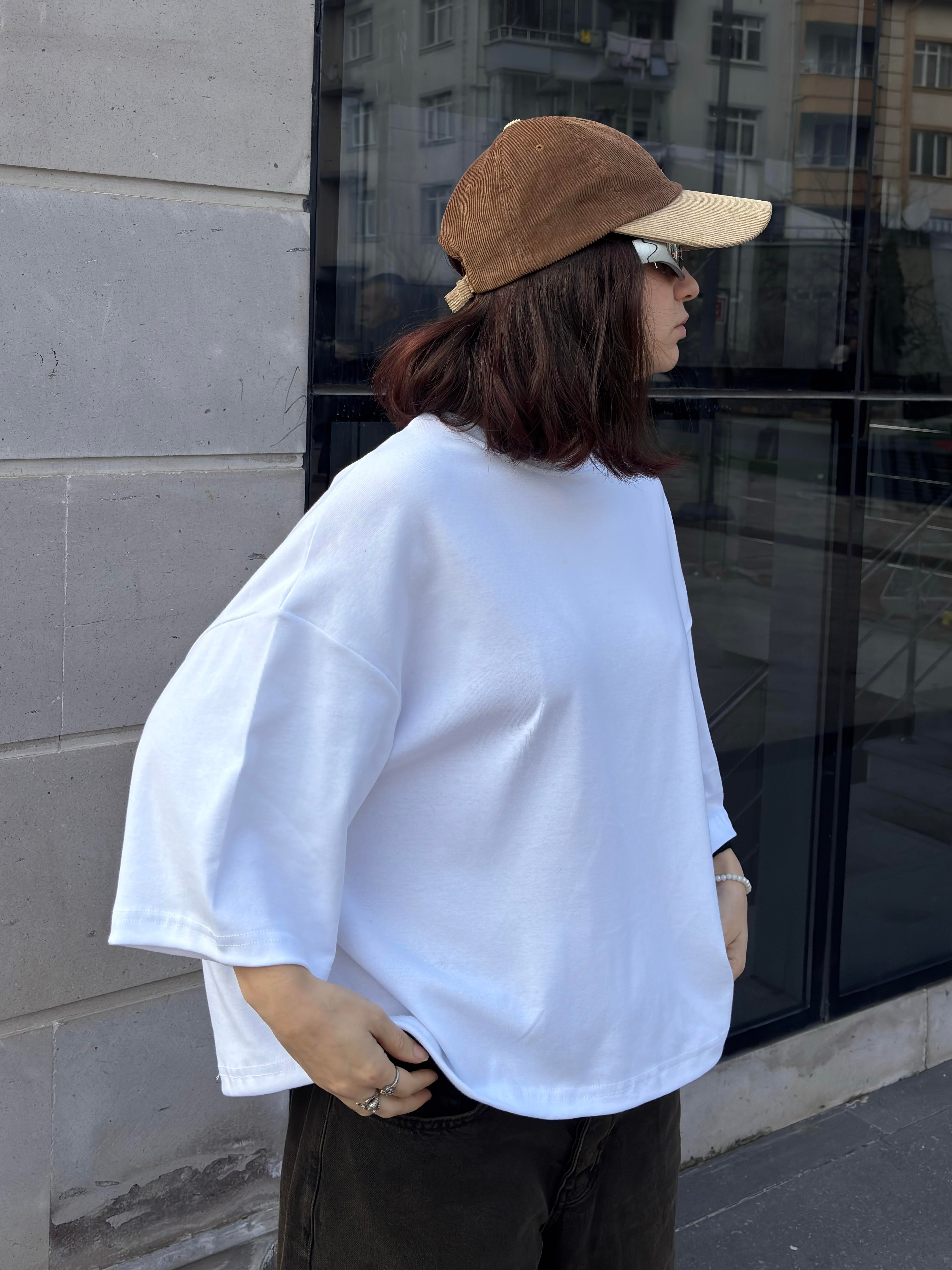 MW Premium Special Structure Oversized White T-shirt