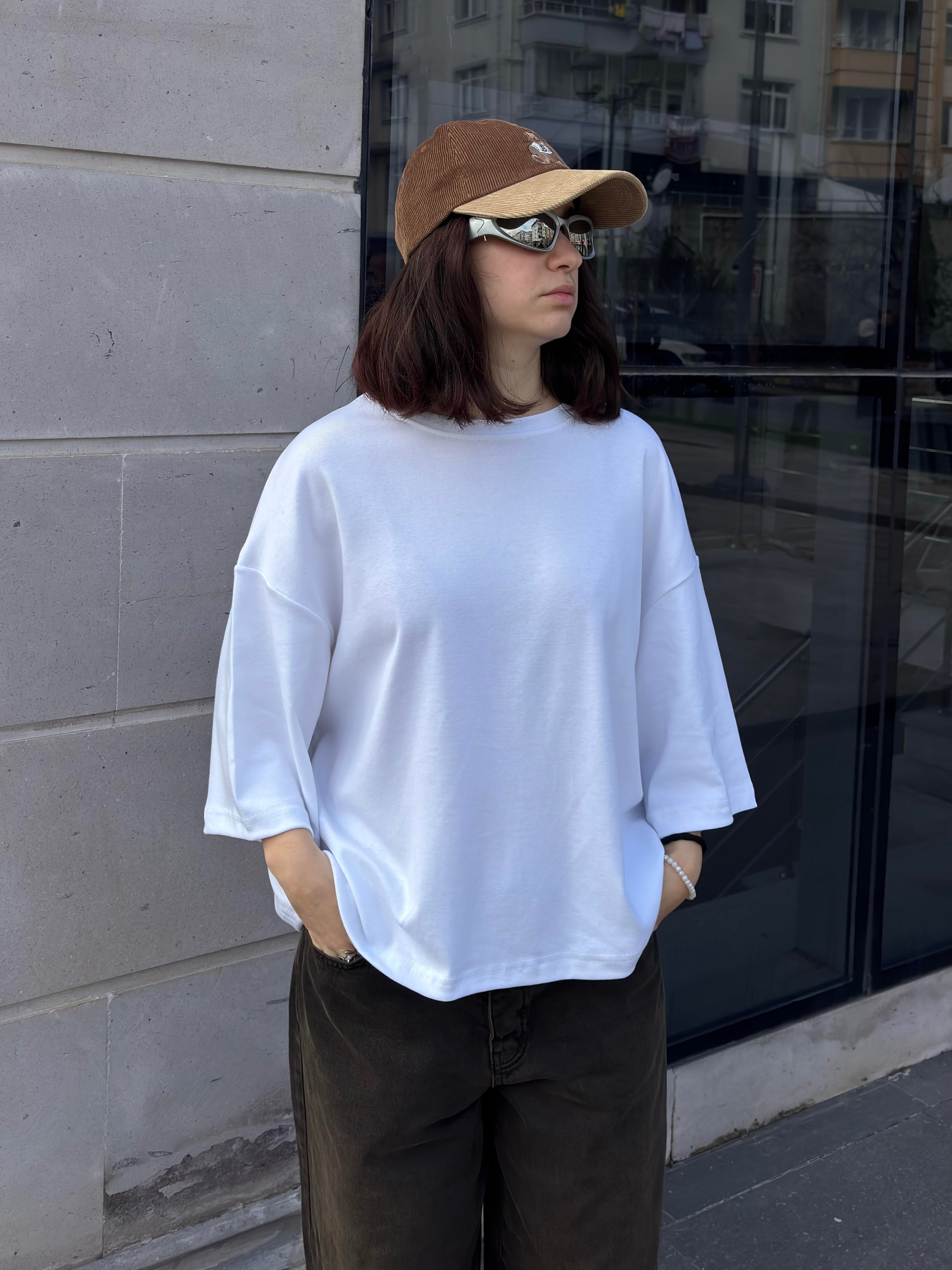 MW Premium Special Structure Oversized White T-shirt