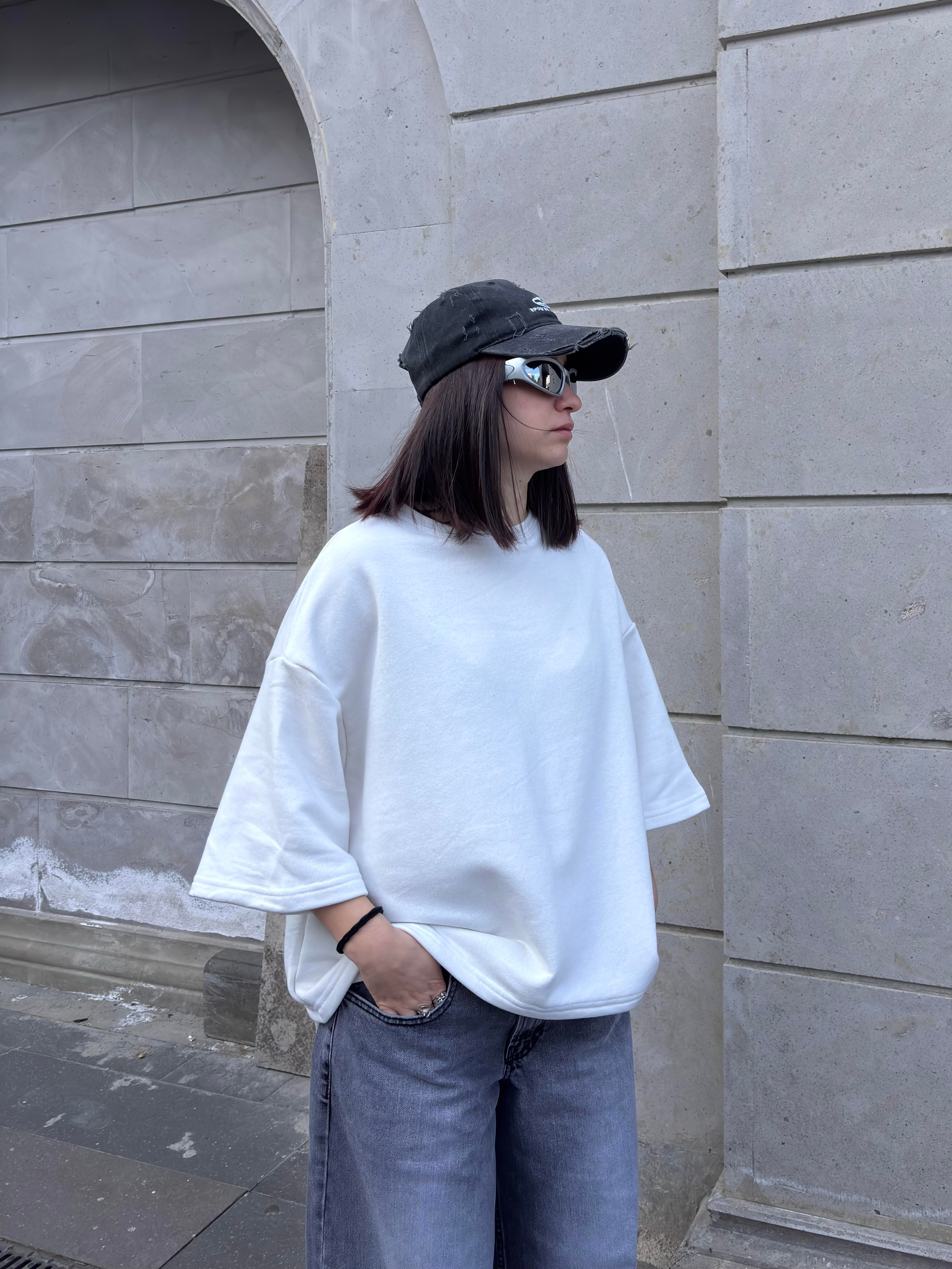 MW Premium Special Structure Oversized Cream T-shirt