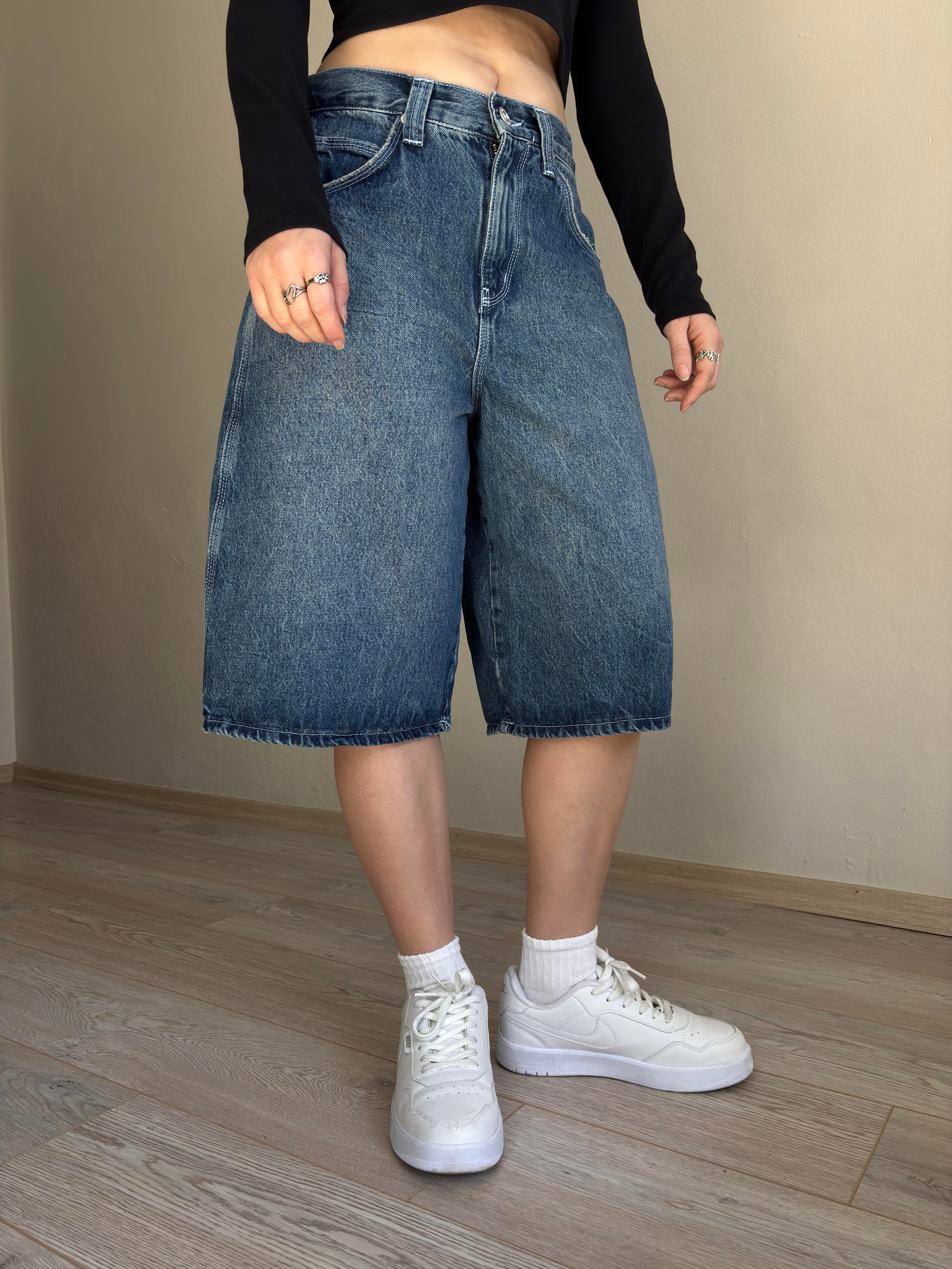 Nicola İndigo Longline Denim Jorts