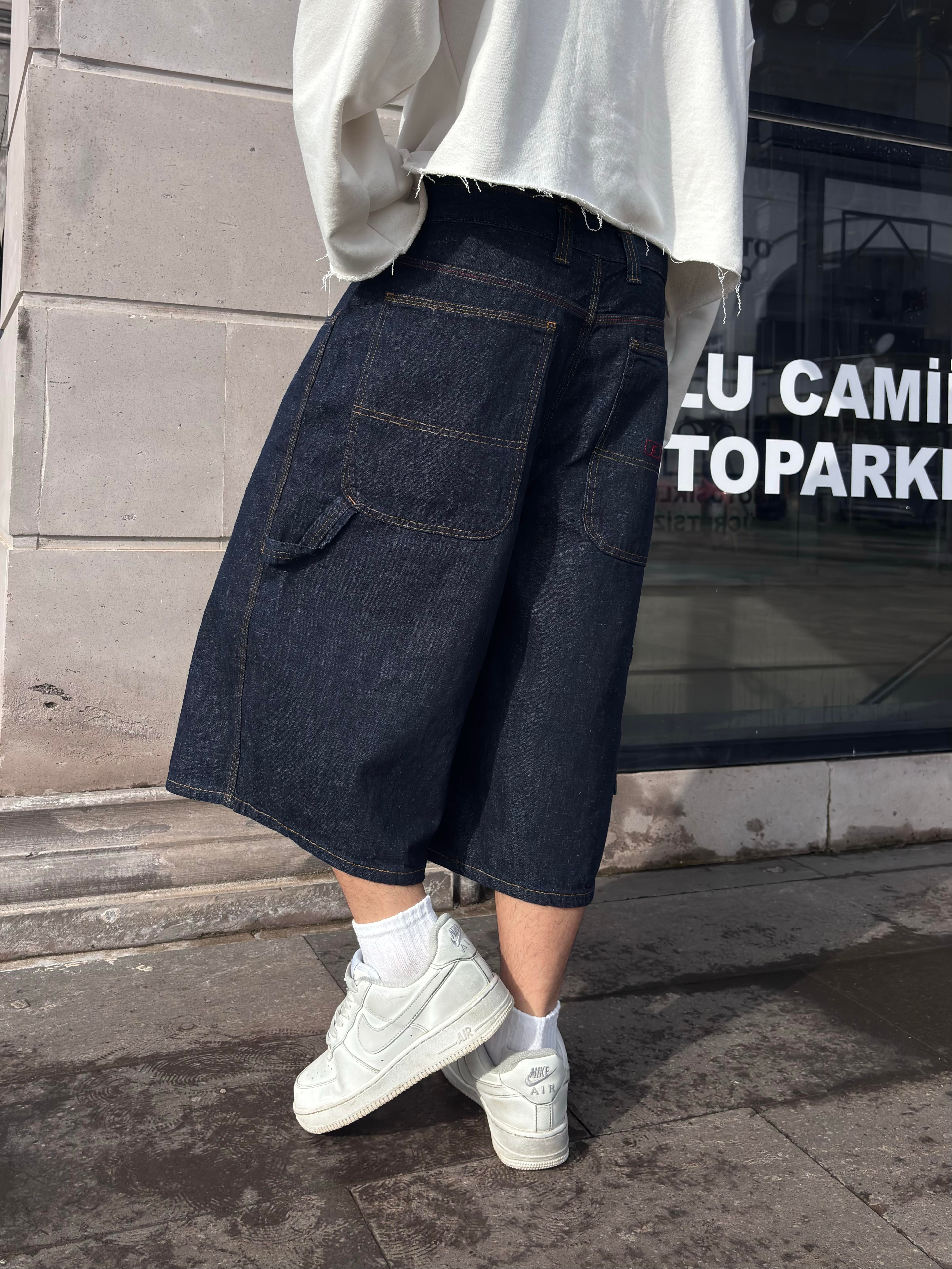 Premium Astrid Longline Dark Rinse Jorts