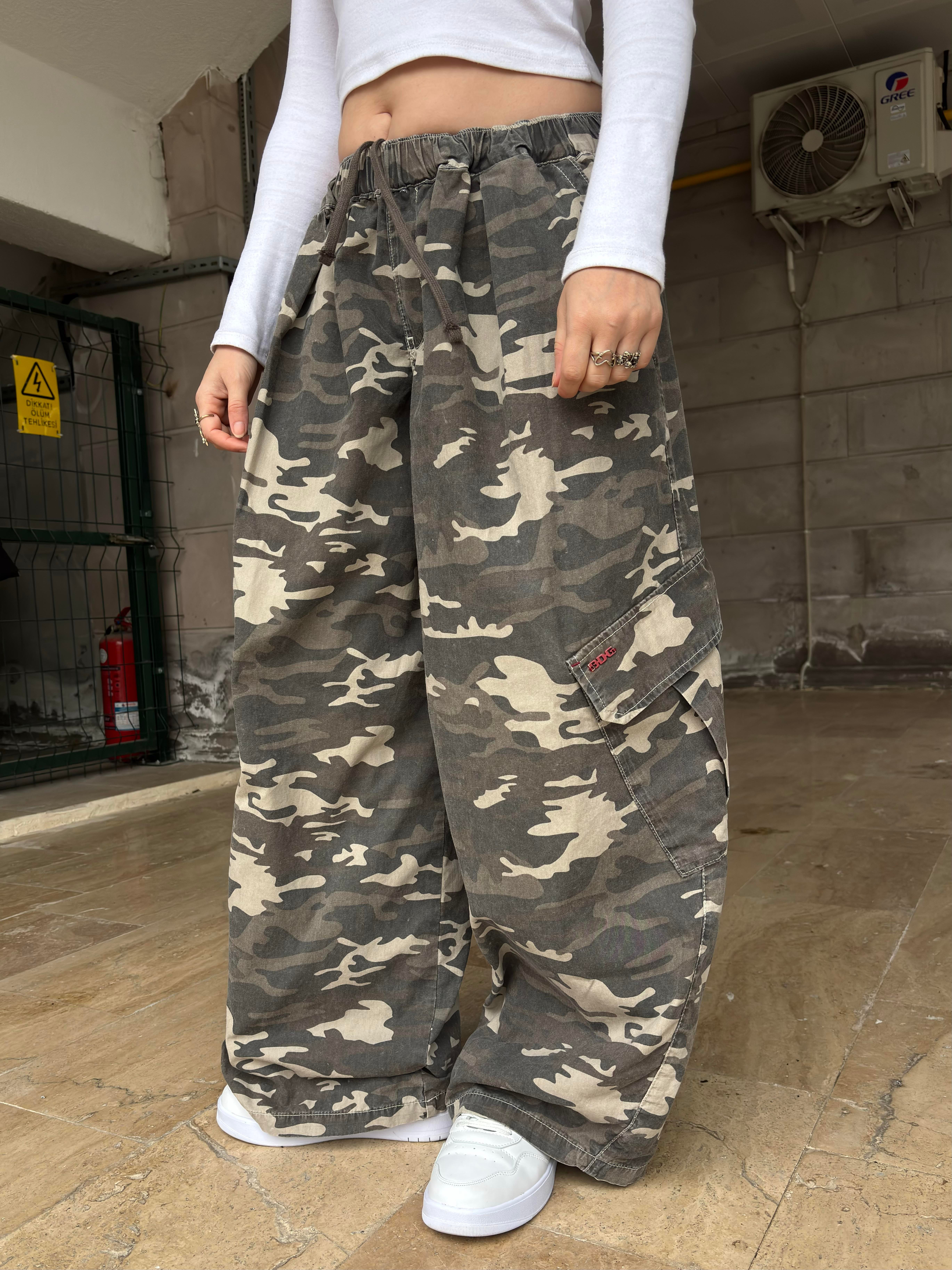 Premium Bobbi Pull-On Baggy Cargo Pants