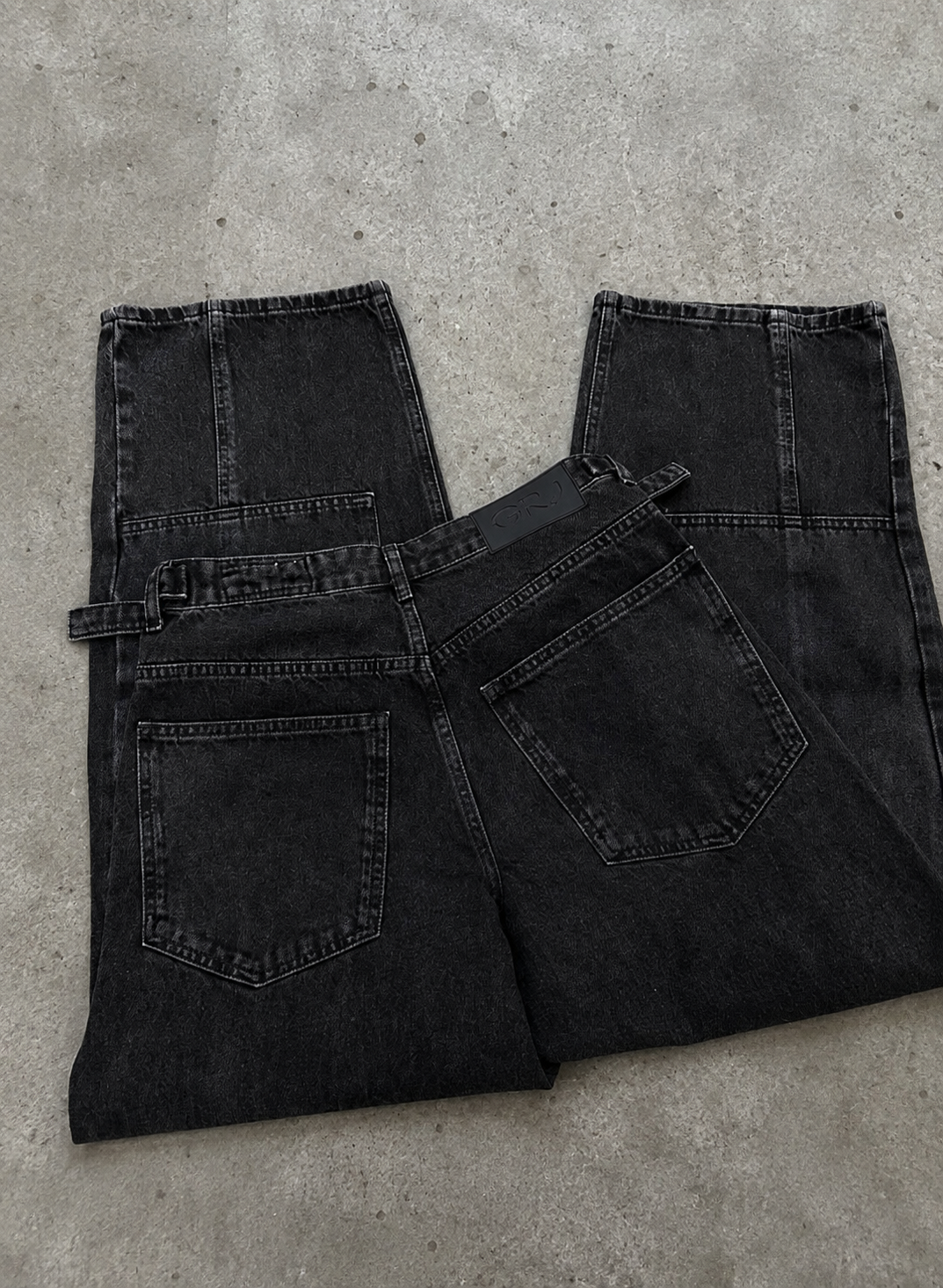 Premium Buckle Double Black Ultra Baggy Jeans
