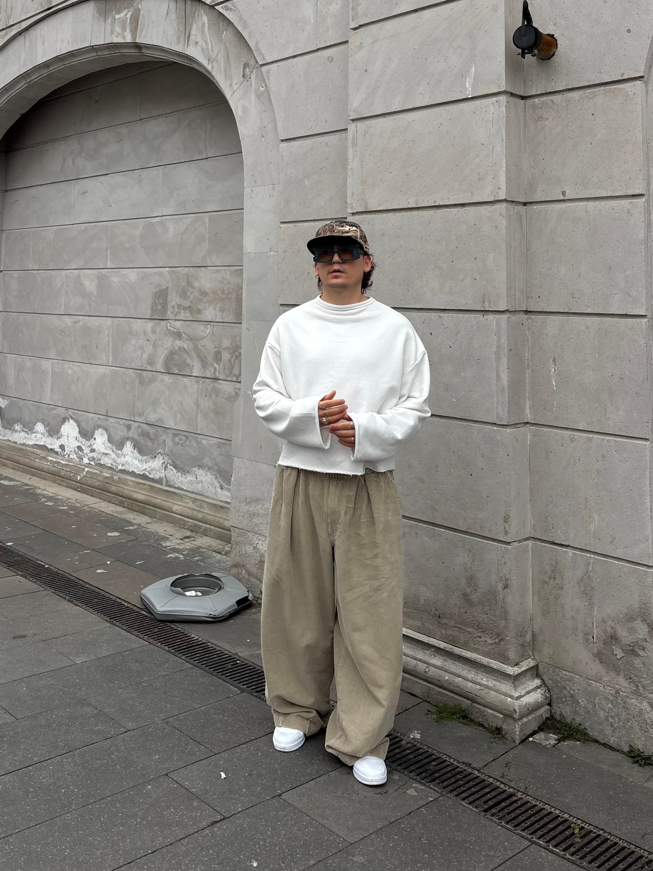 Premium Camel Bobbi Conduroy Extrem Baggy Pants