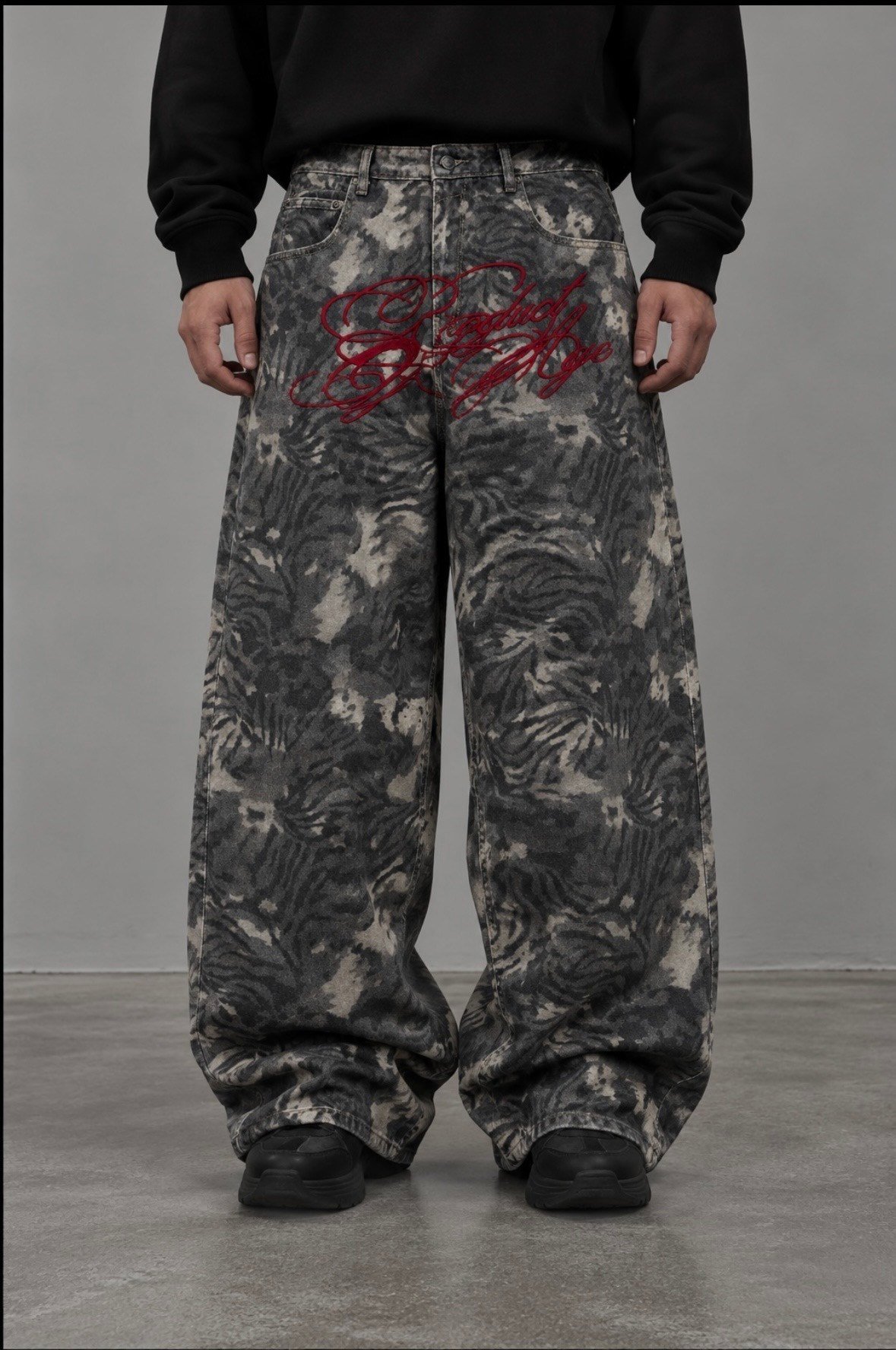 Premium Camouflage Embroidered Buckle Back Ultra Baggy Jeans