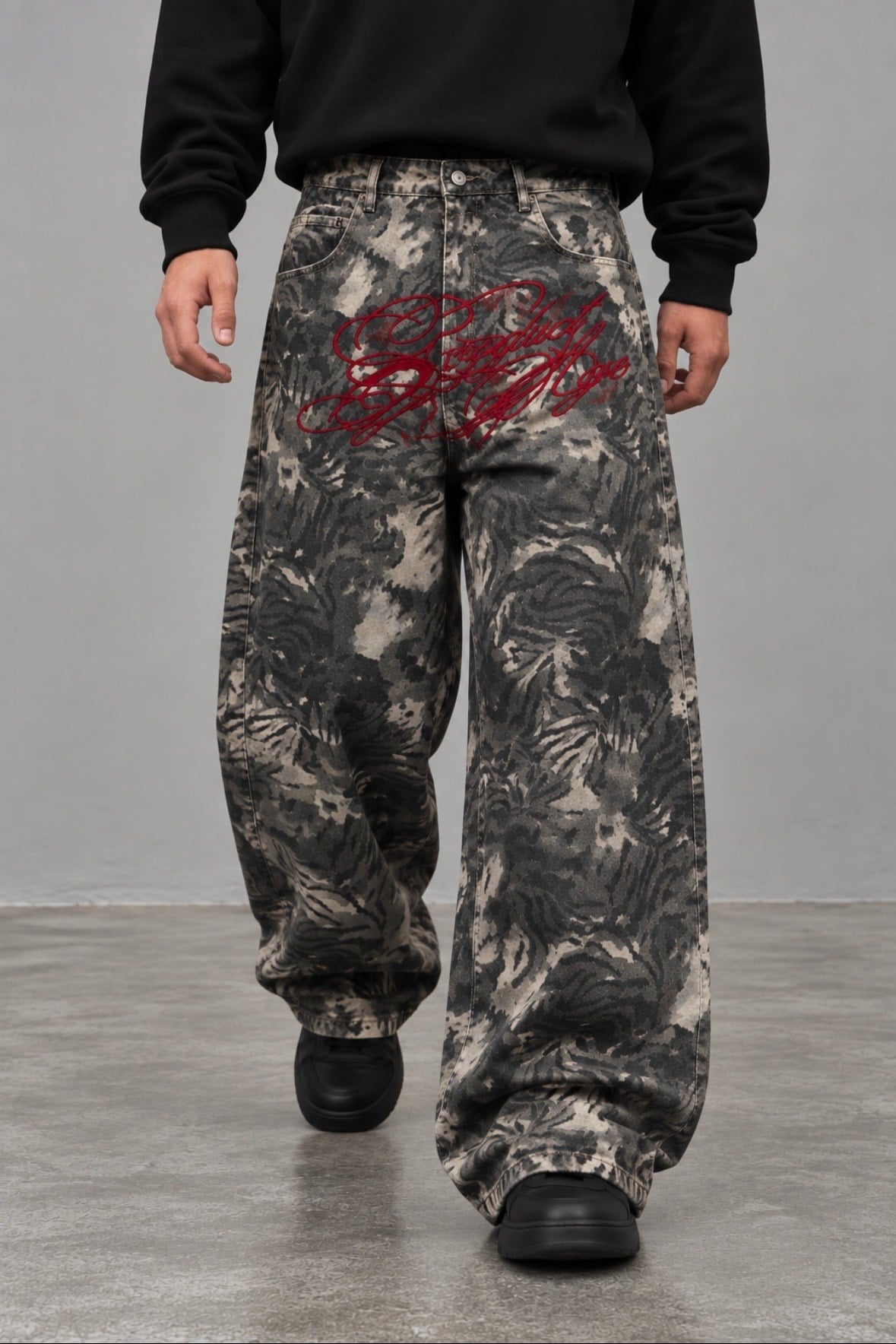 Premium Camouflage Embroidered Buckle Back Ultra Baggy Jeans