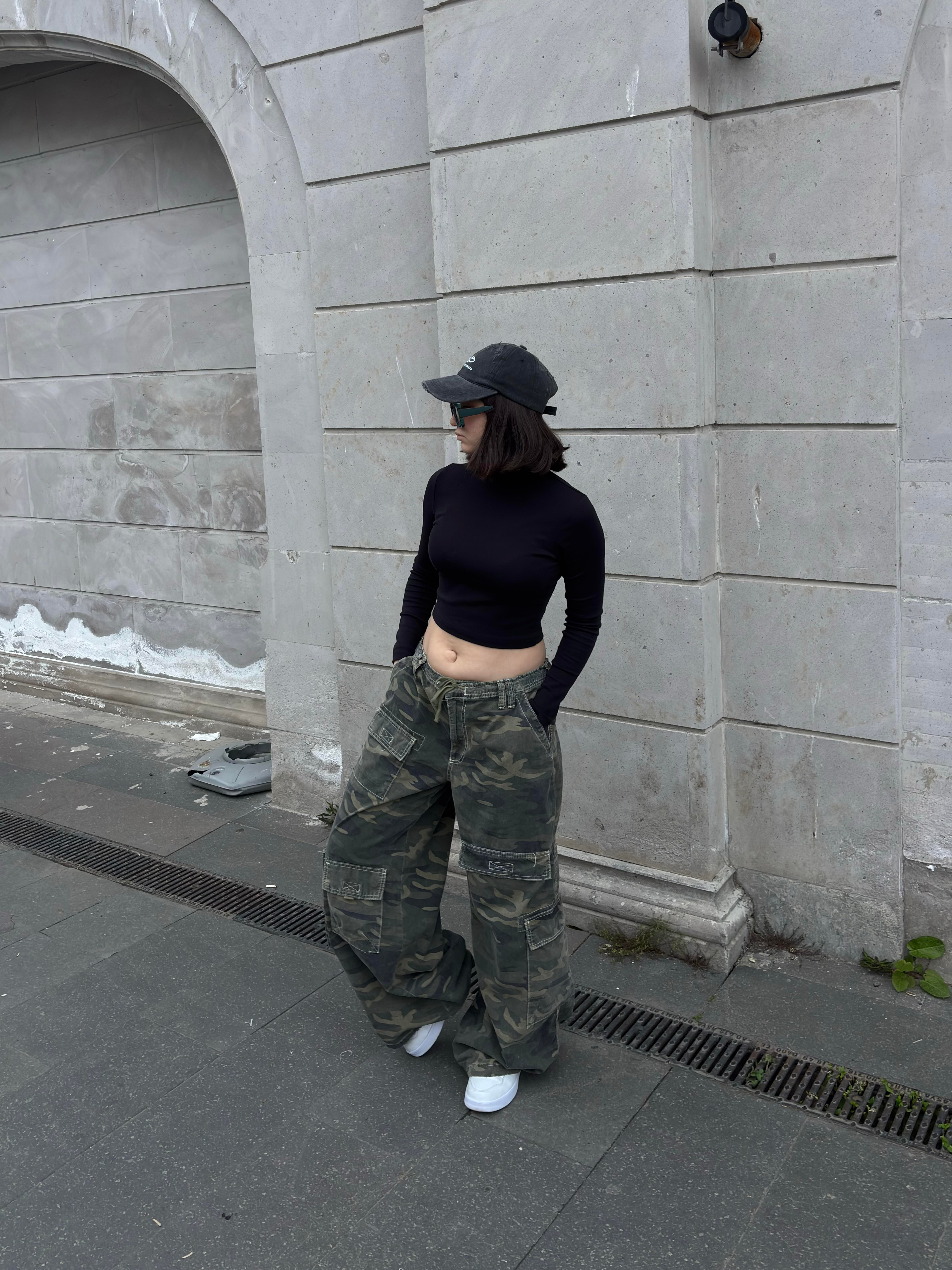 Premium Camouflage Multi Pocket Ultra Baggy Cargo Pants