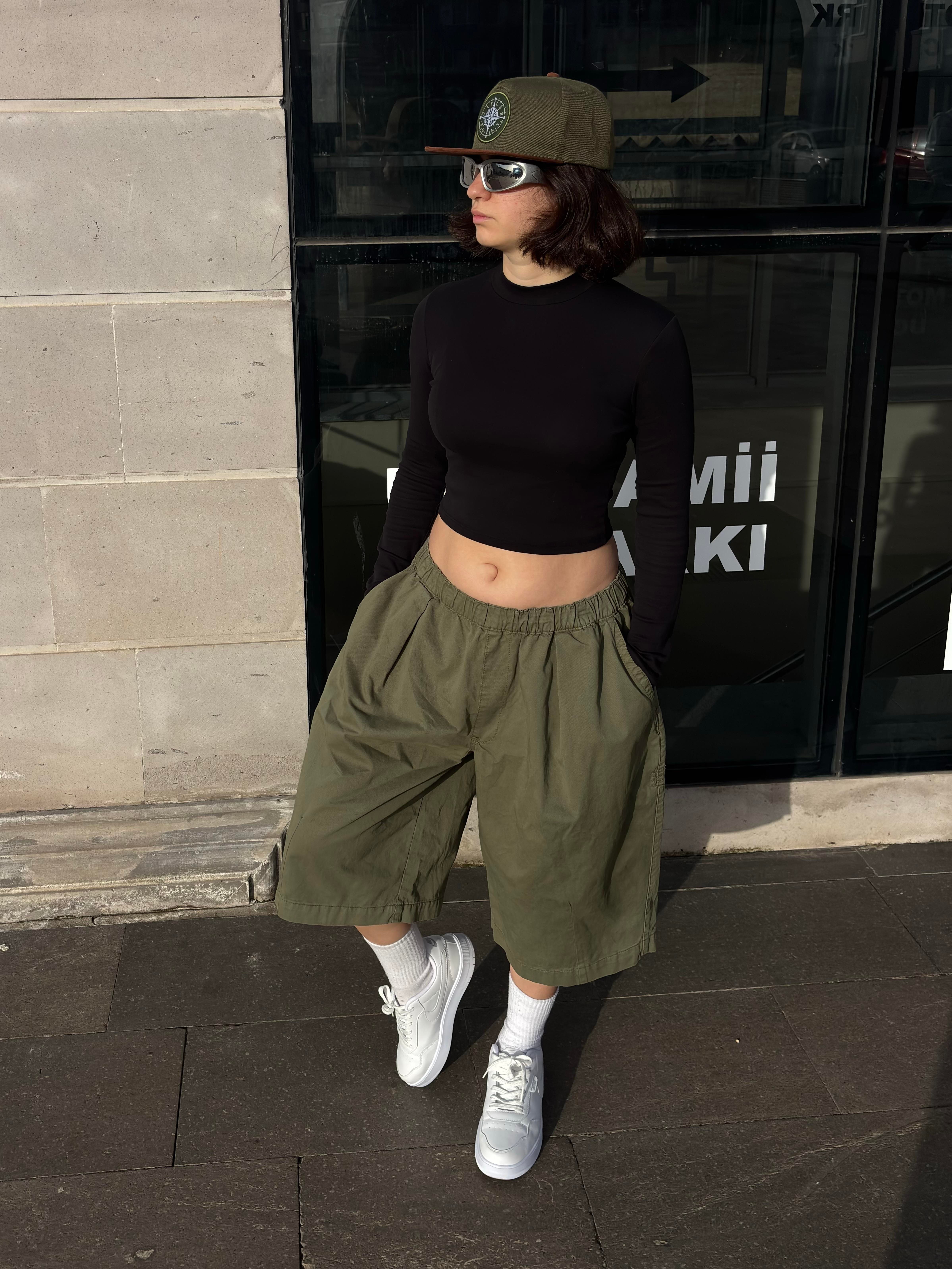 Premium Casual Bombi Green Shorts