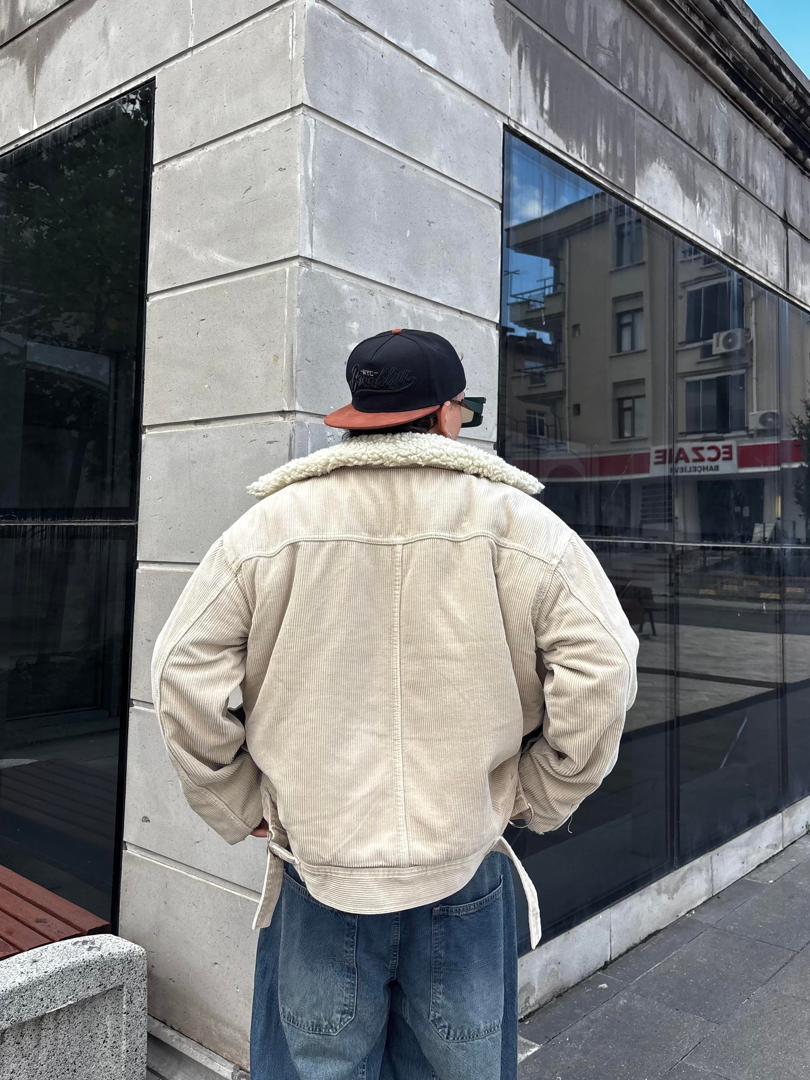 Premium Cord And Borg Utility Cream Jacket