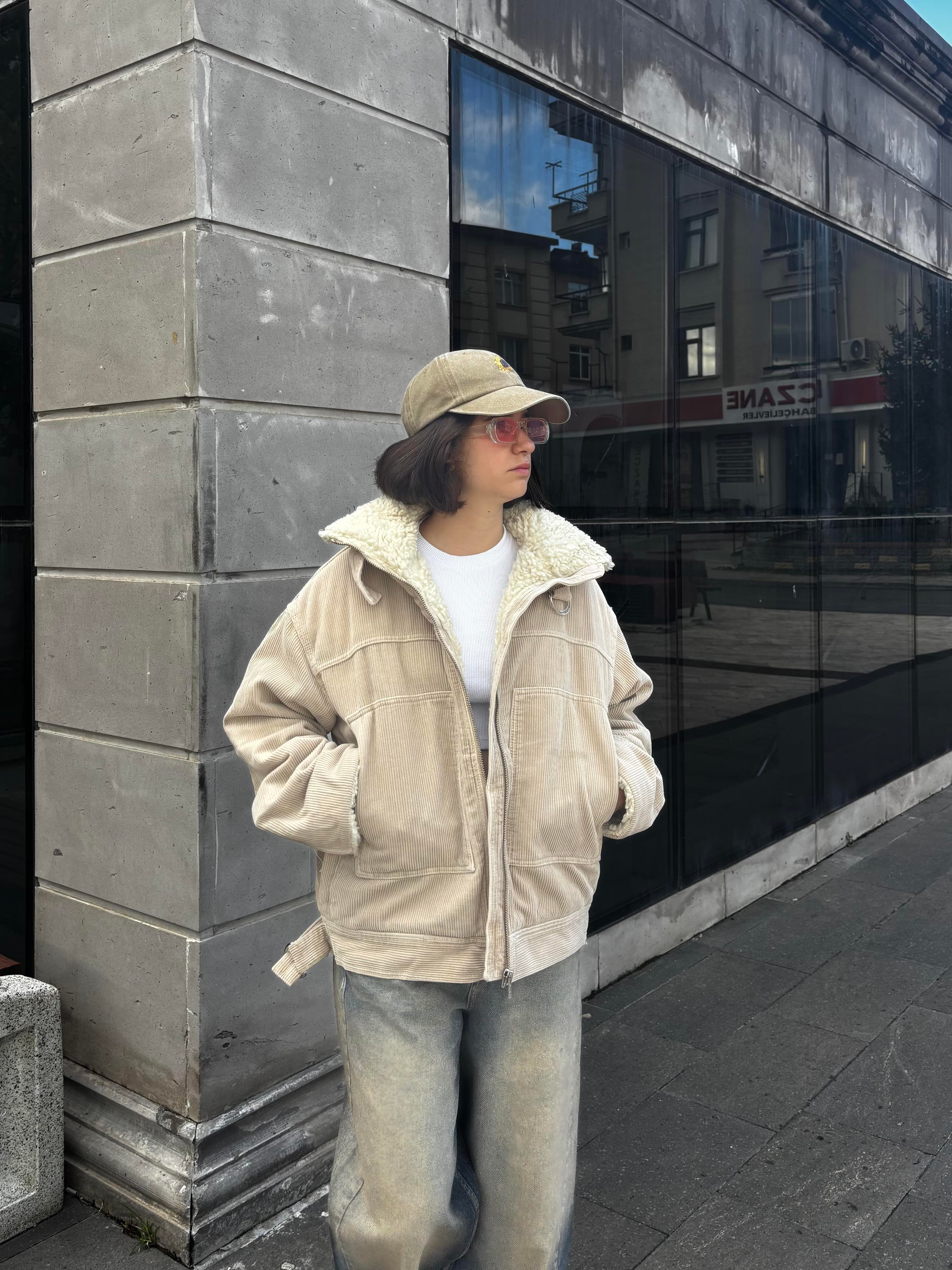 Premium Cord And Borg Utility Cream Jacket