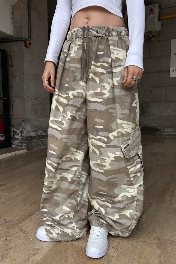 Premium Cream Bobbi Pull-On Baggy Cargo Pants
