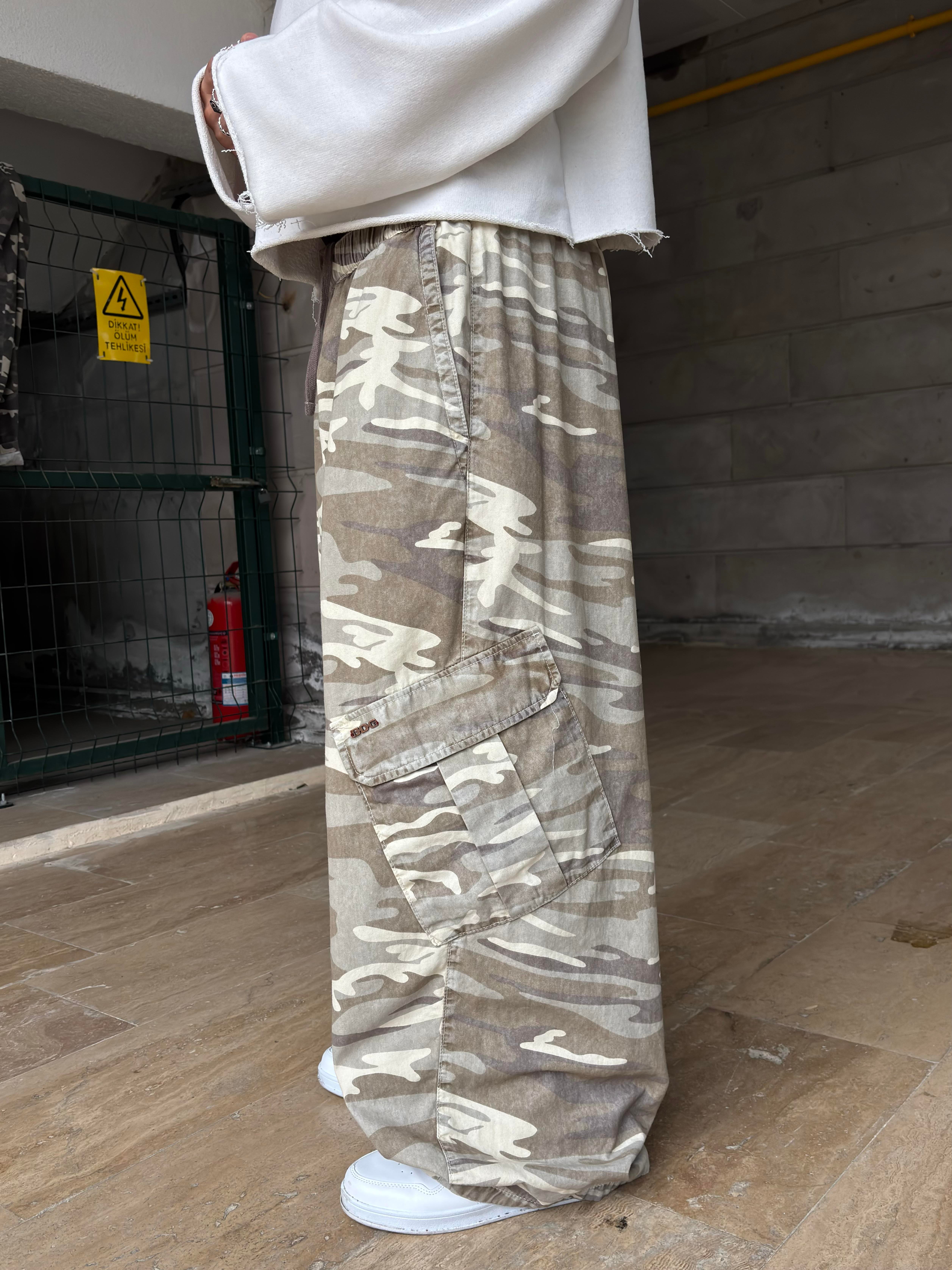 Premium Cream Bobbi Pull-On Baggy Cargo Pants