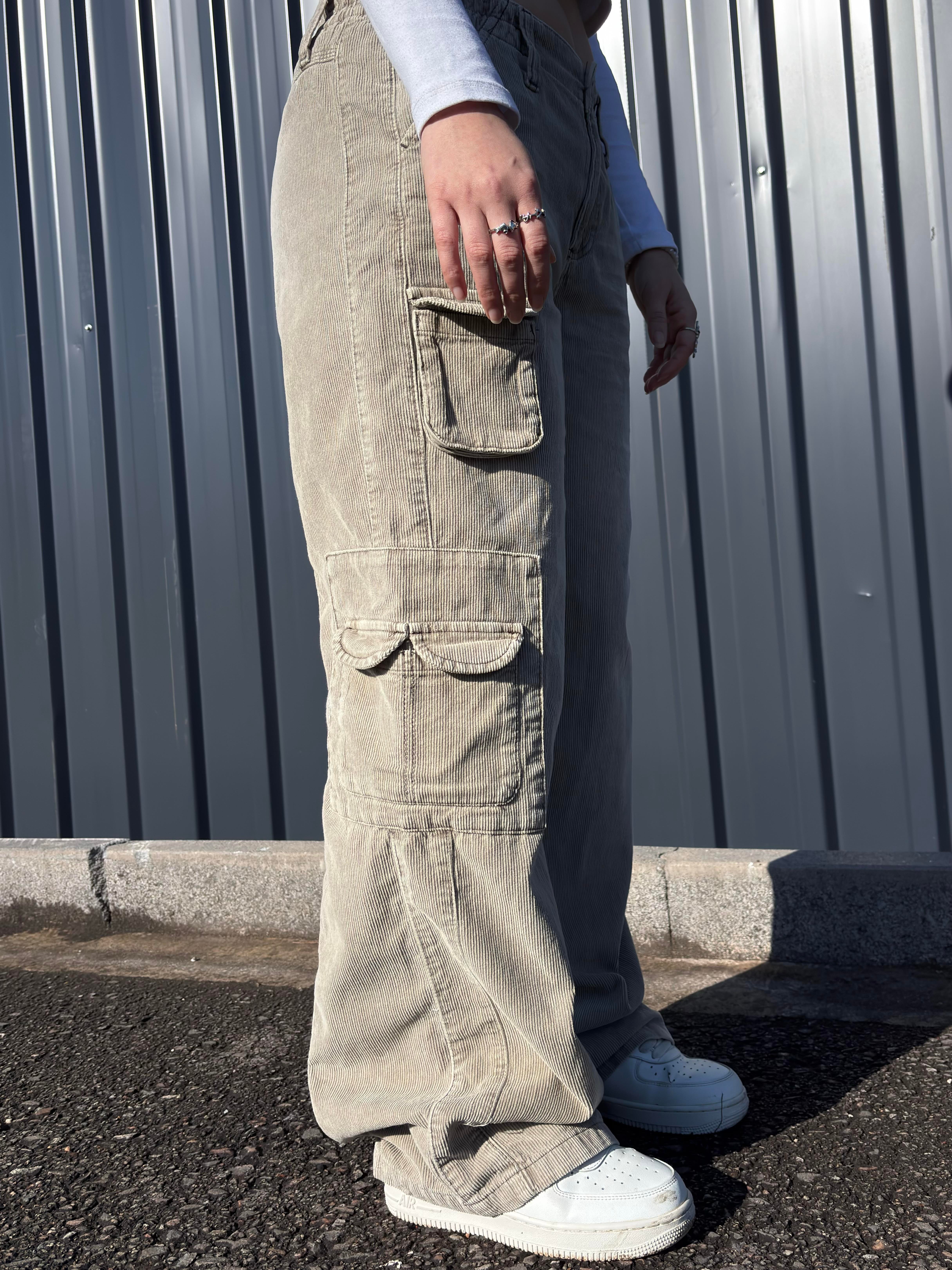 Premium Cyber Y2K Cargo Kadife Pants