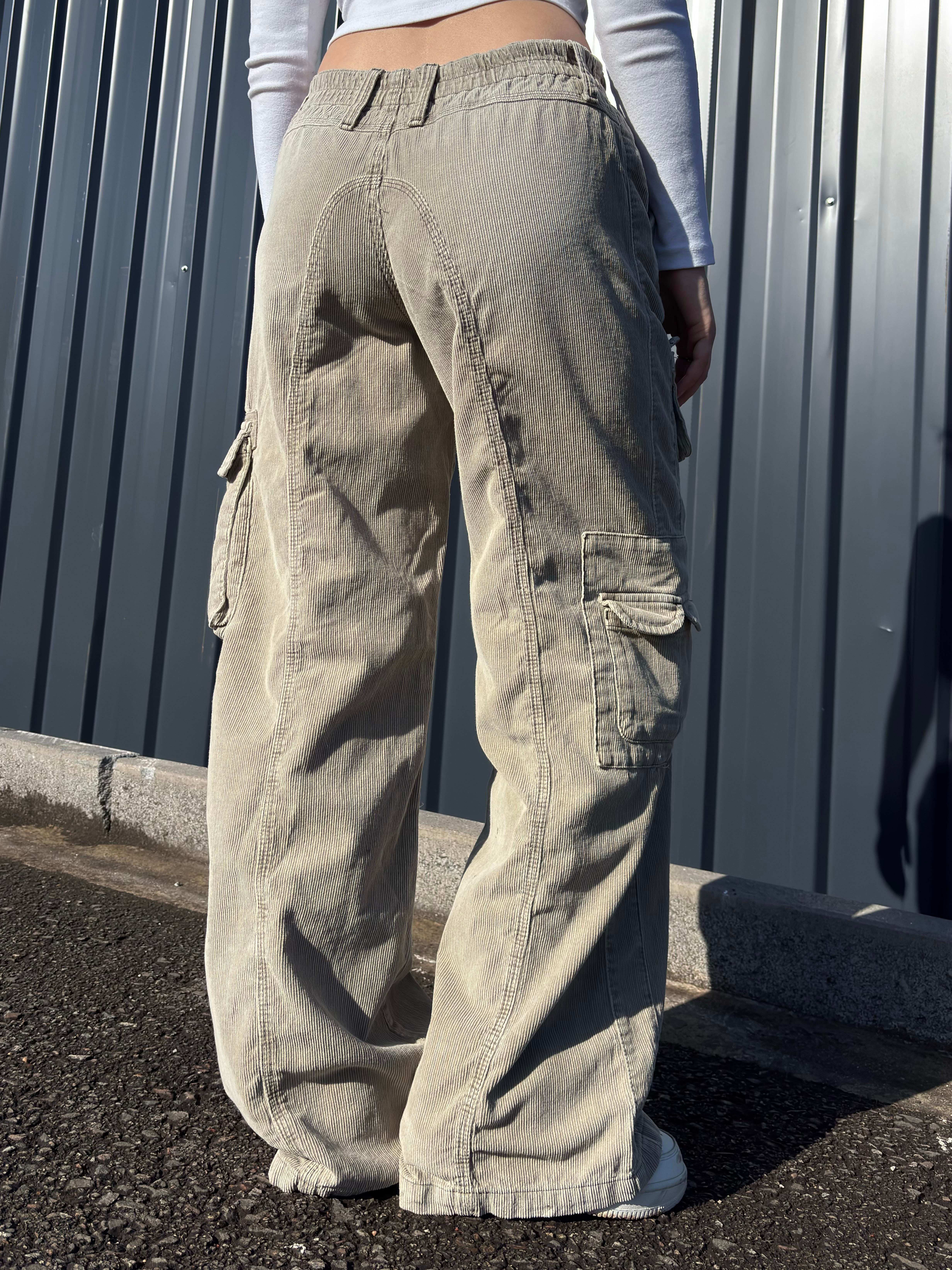 Premium Cyber Y2K Cargo Kadife Pants