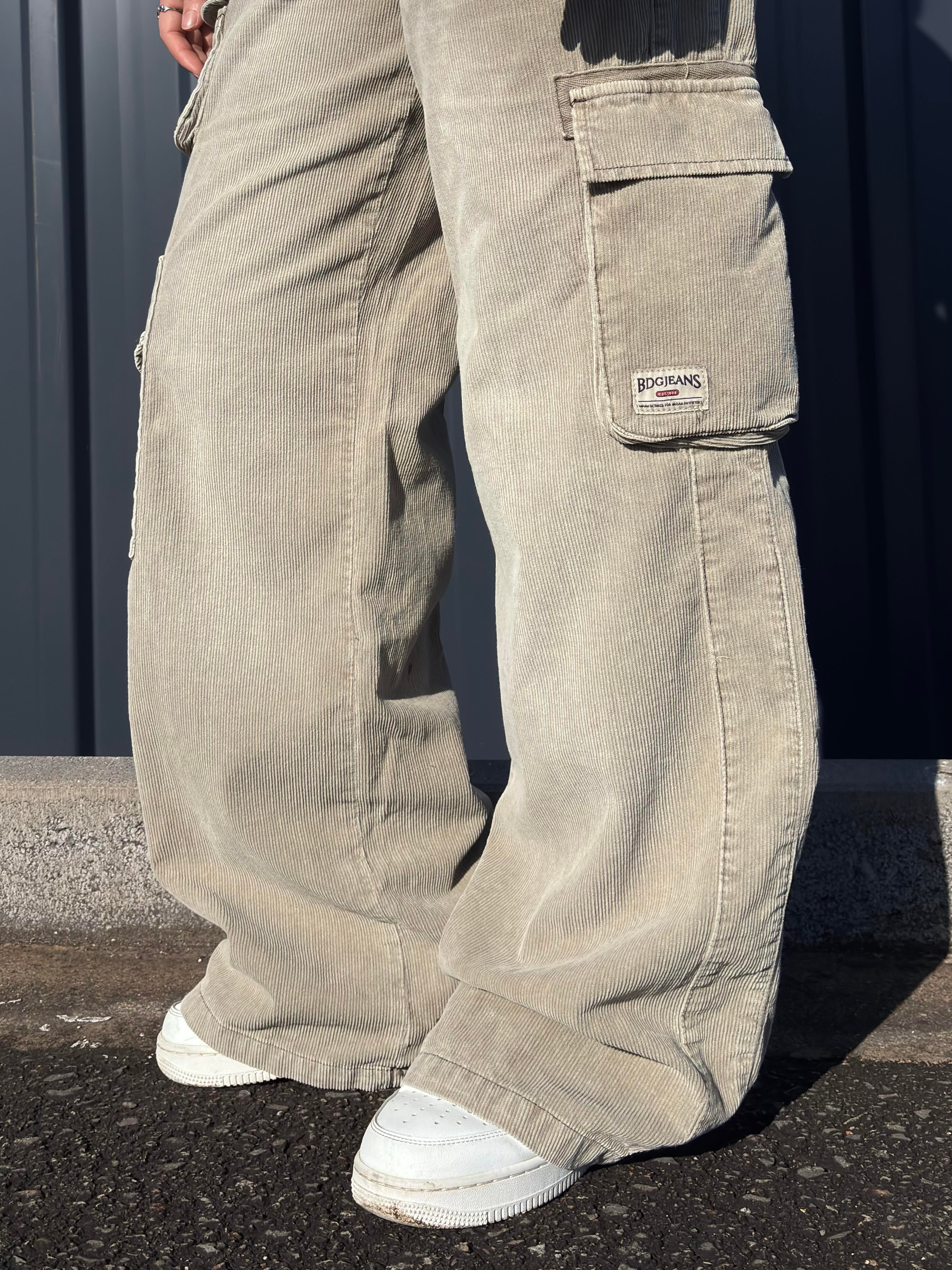 Premium Cyber Y2K Cargo Kadife Pants
