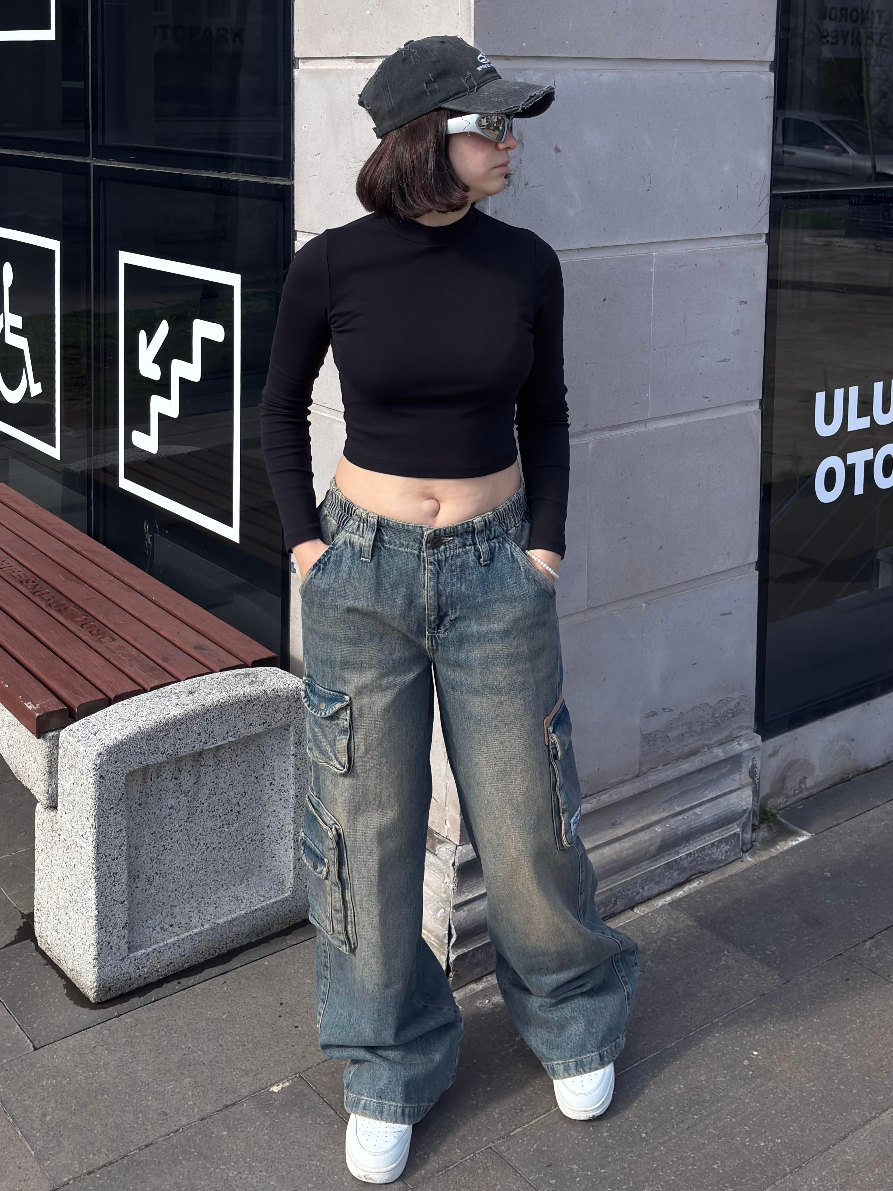 Premium Cyber Y2K Cargo Stone Tinted Jeans