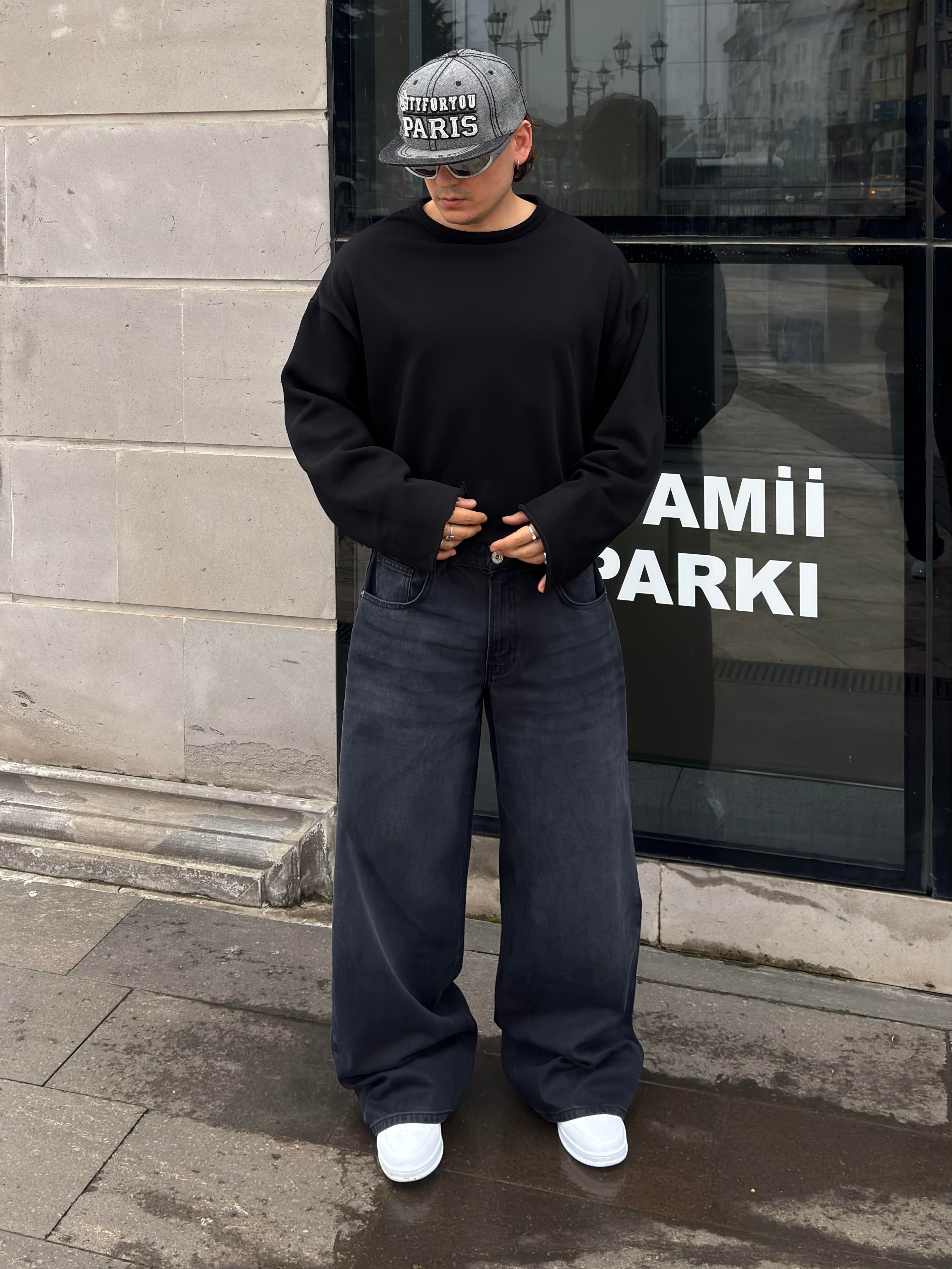 Premium Dark-Charcoal Baggy Jeans