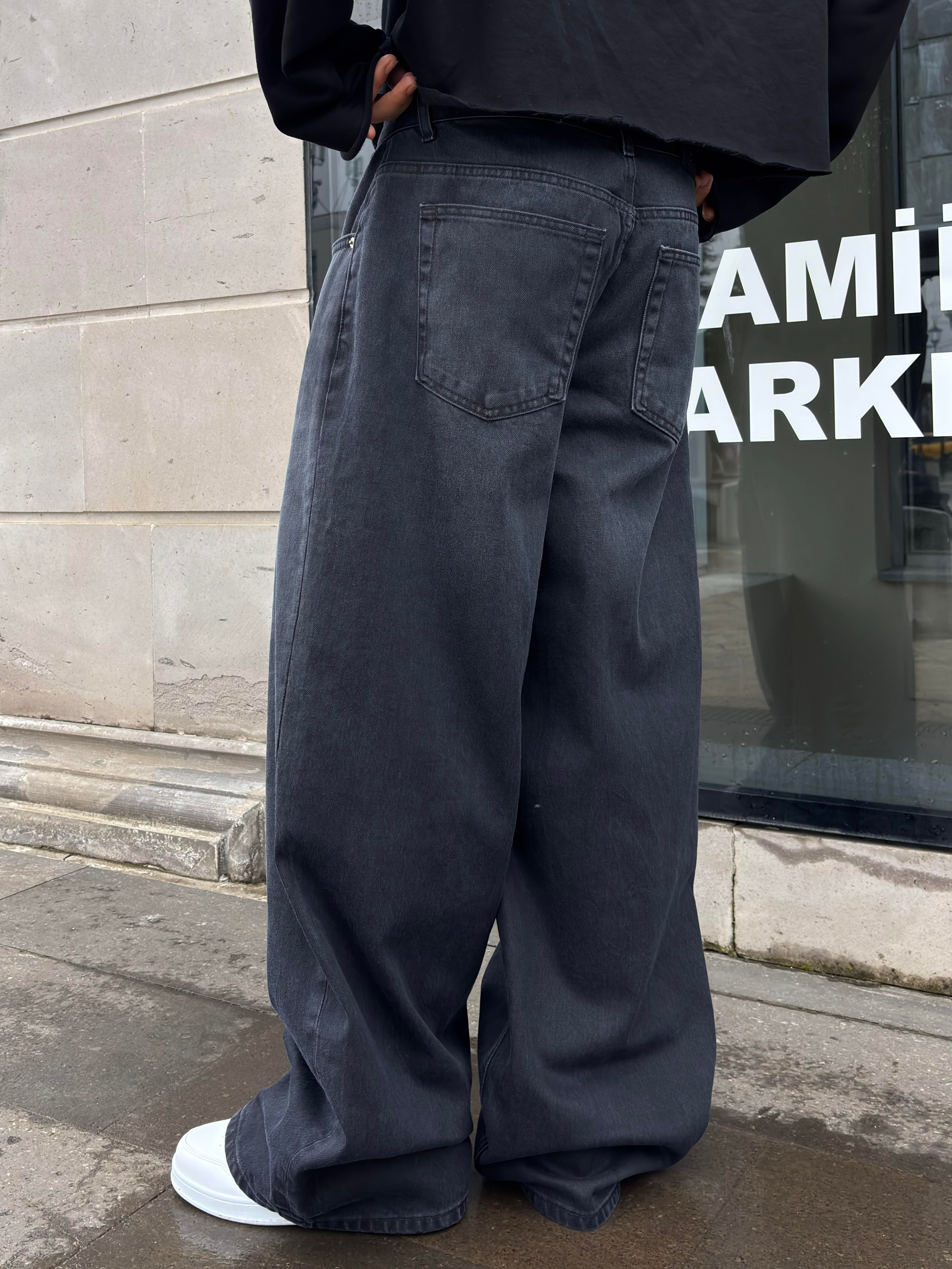 Premium Dark-Charcoal Baggy Jeans