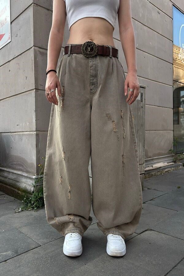 Premium Desert Distressed Balloon Denim Jean