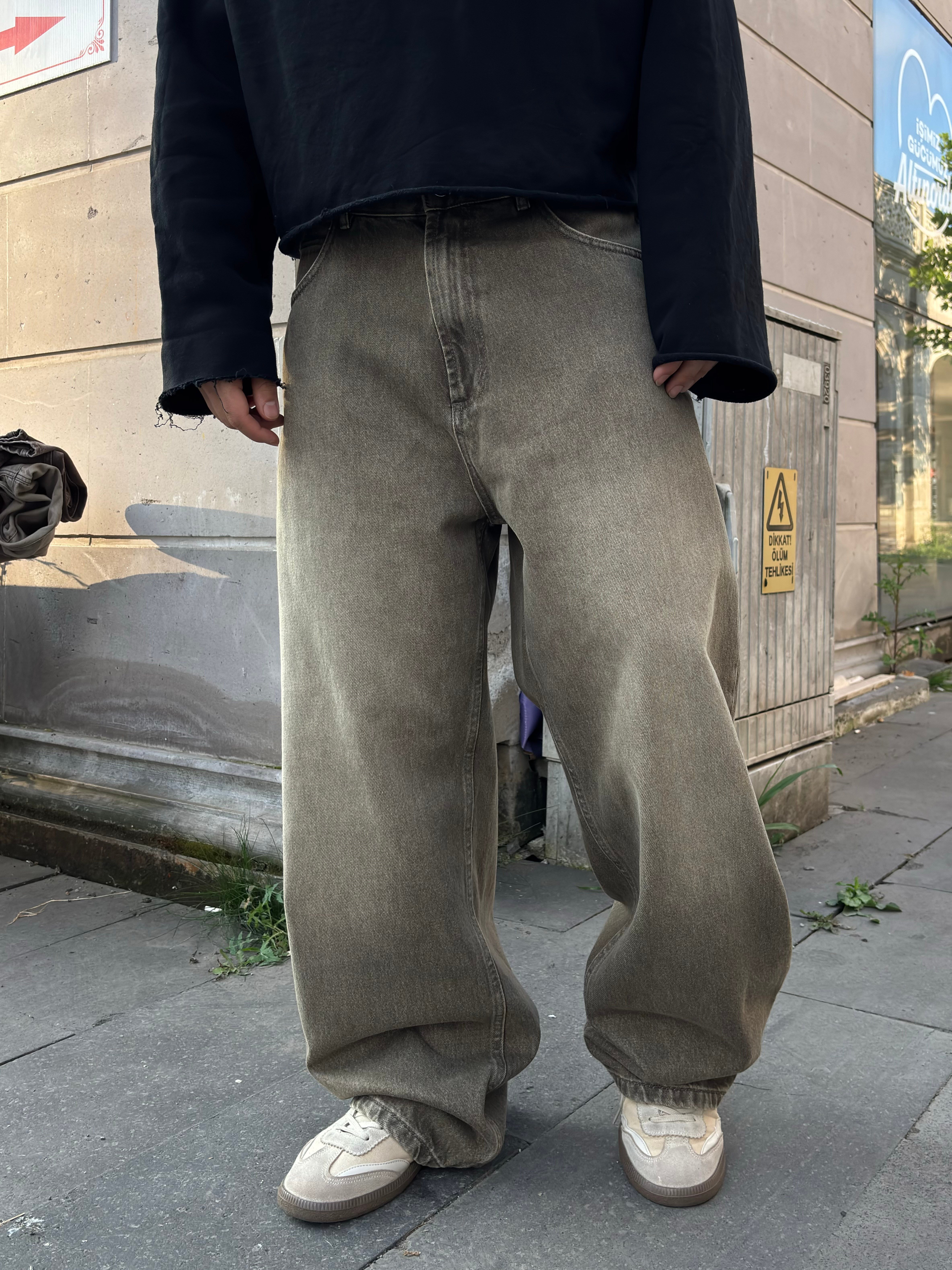 Premium Desert Wash Baggy Denim Jean
