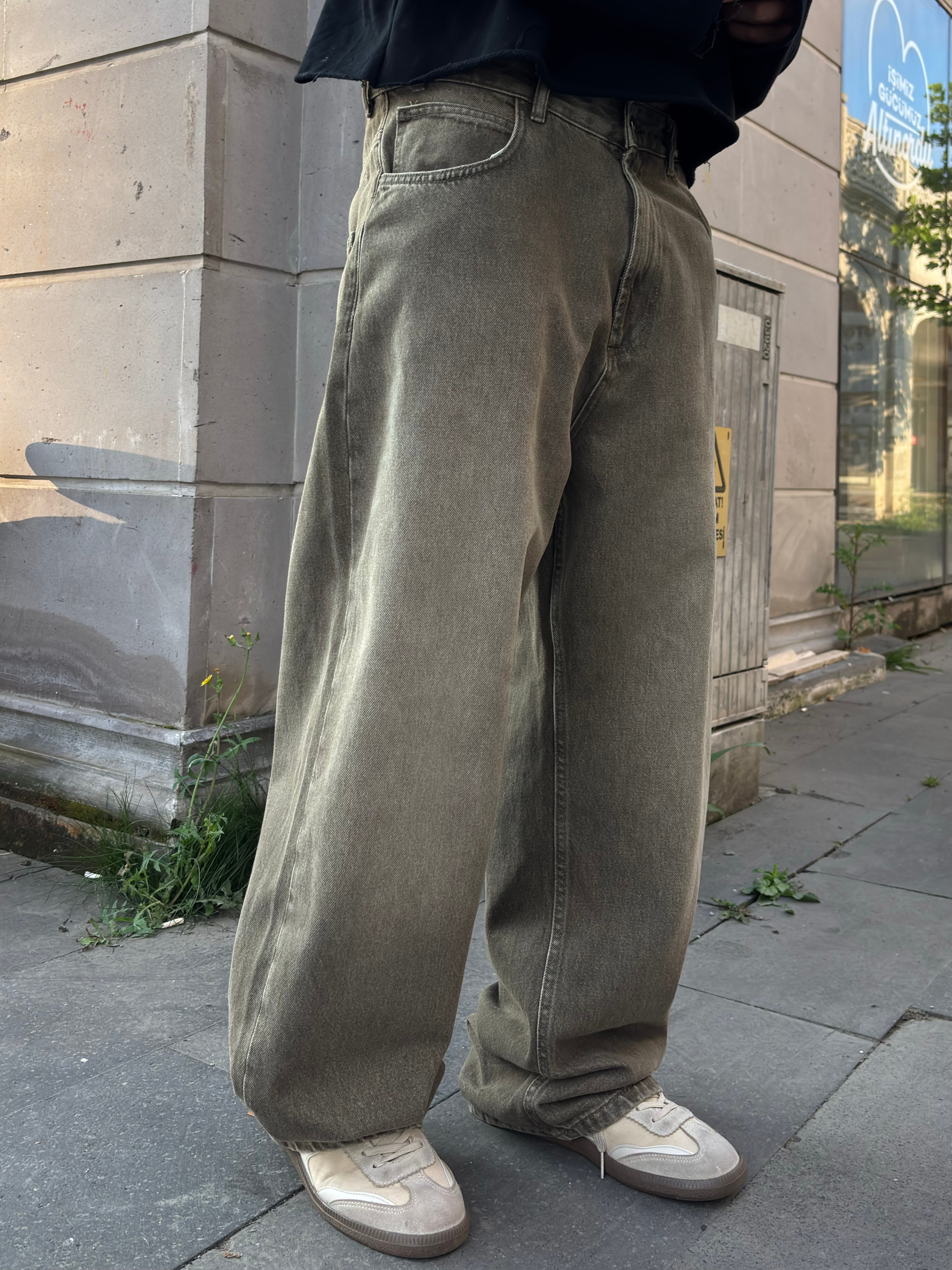 Premium Desert Wash Baggy Denim Jean