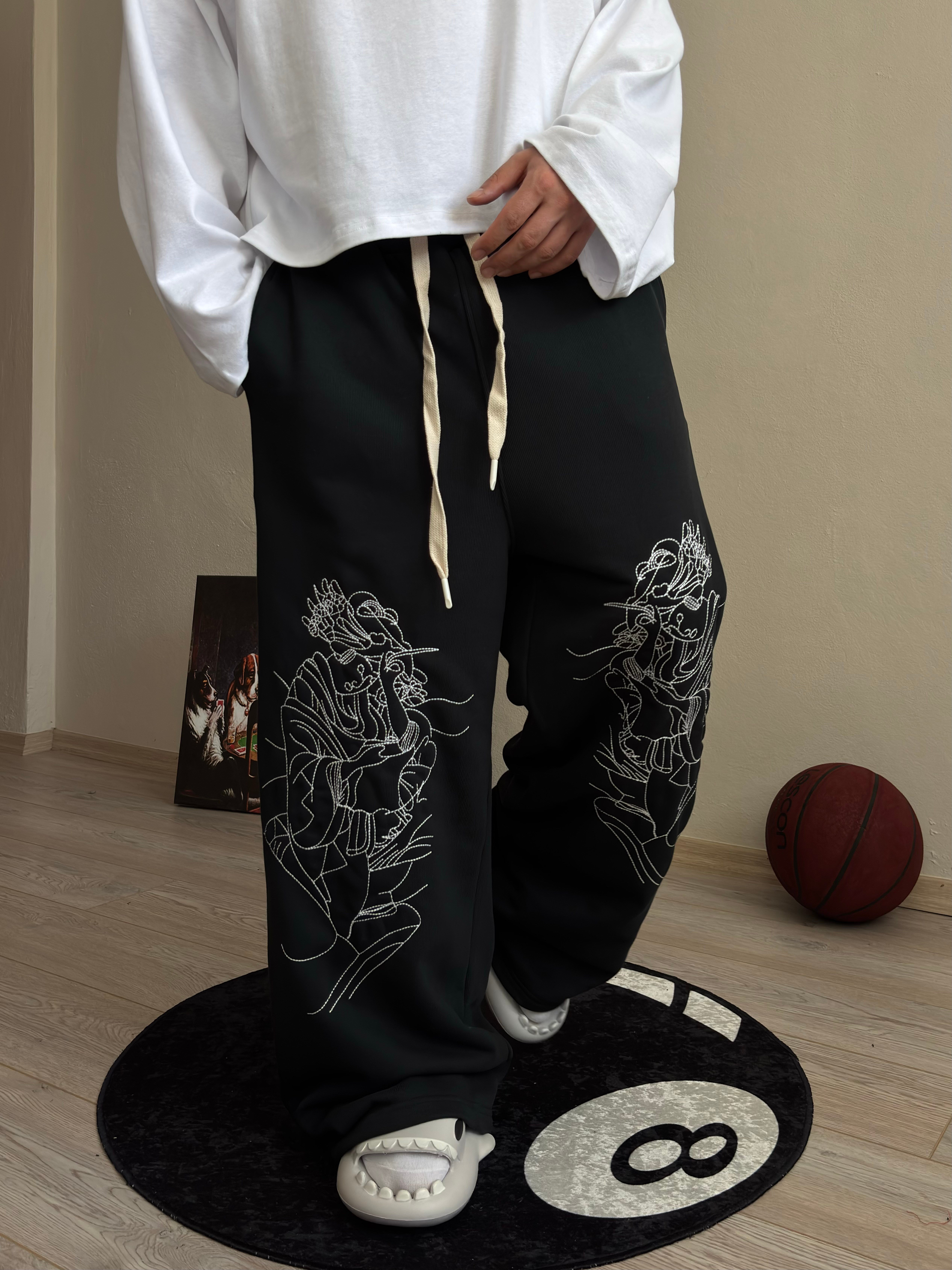Premium Divine Sketch Nakışlı Eşofman Altı